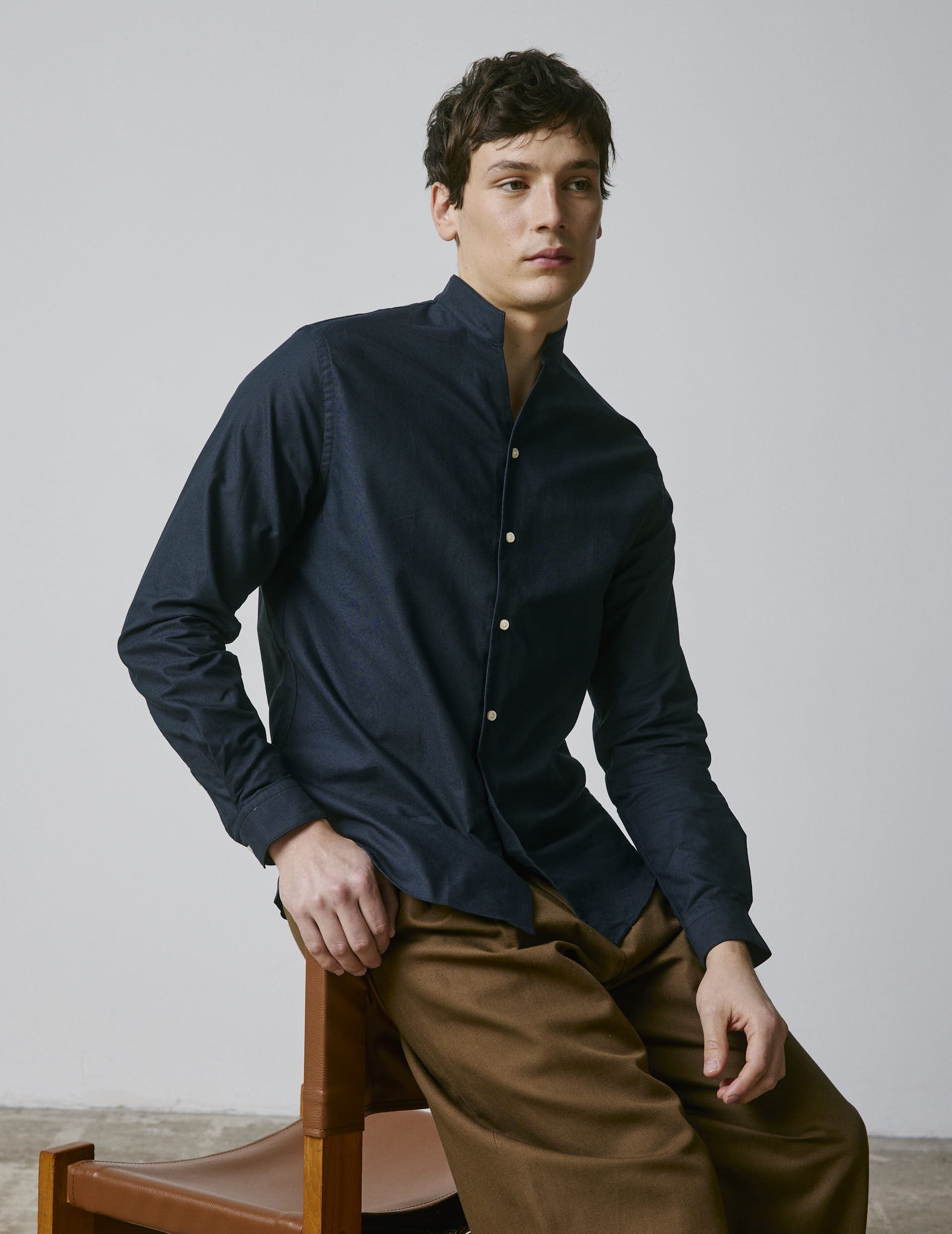 Carl navy shirt - Oxford - Open straight Collar