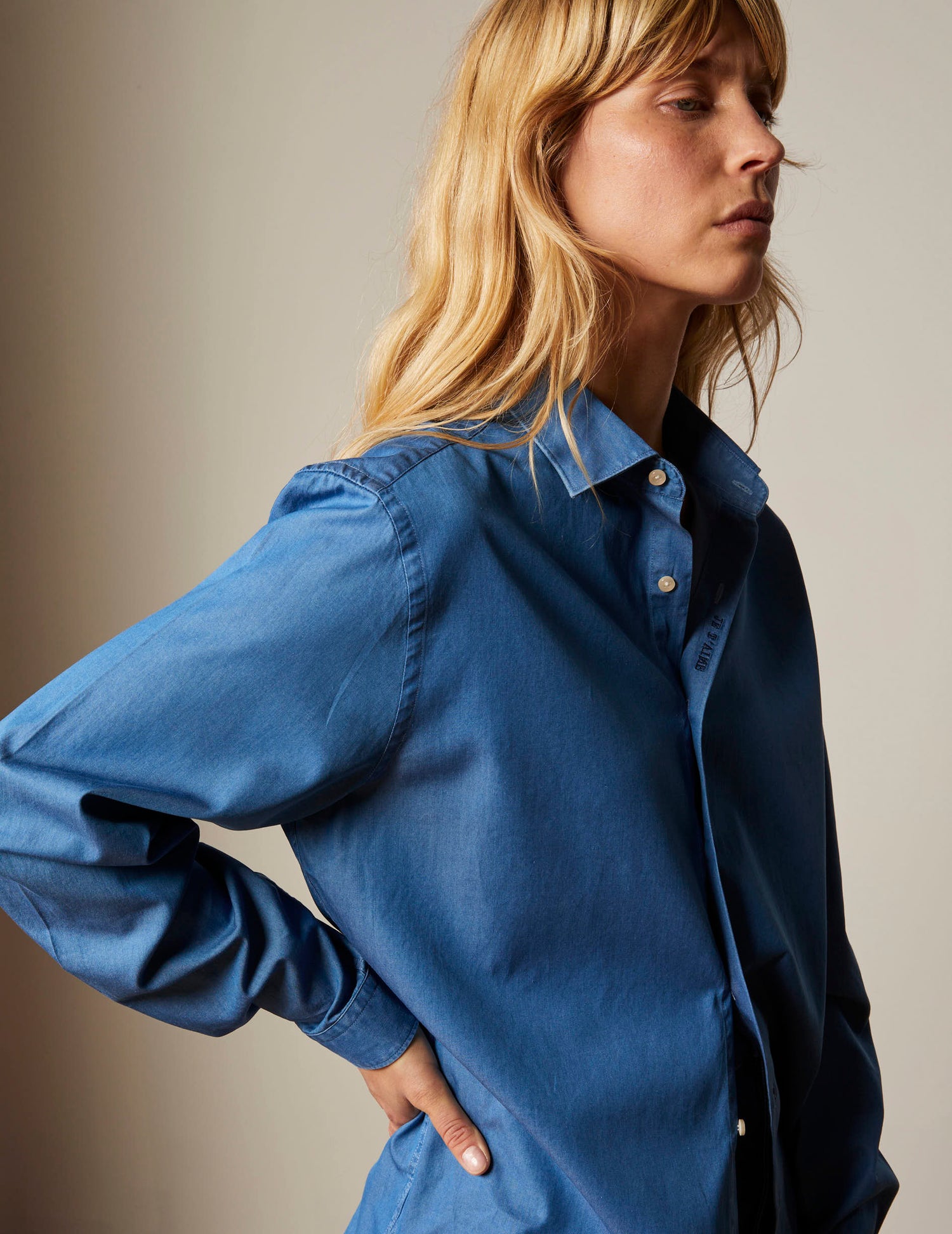 Unisex Blue denim "Je t'aime" shirt - Denim - Figaret Collar#4