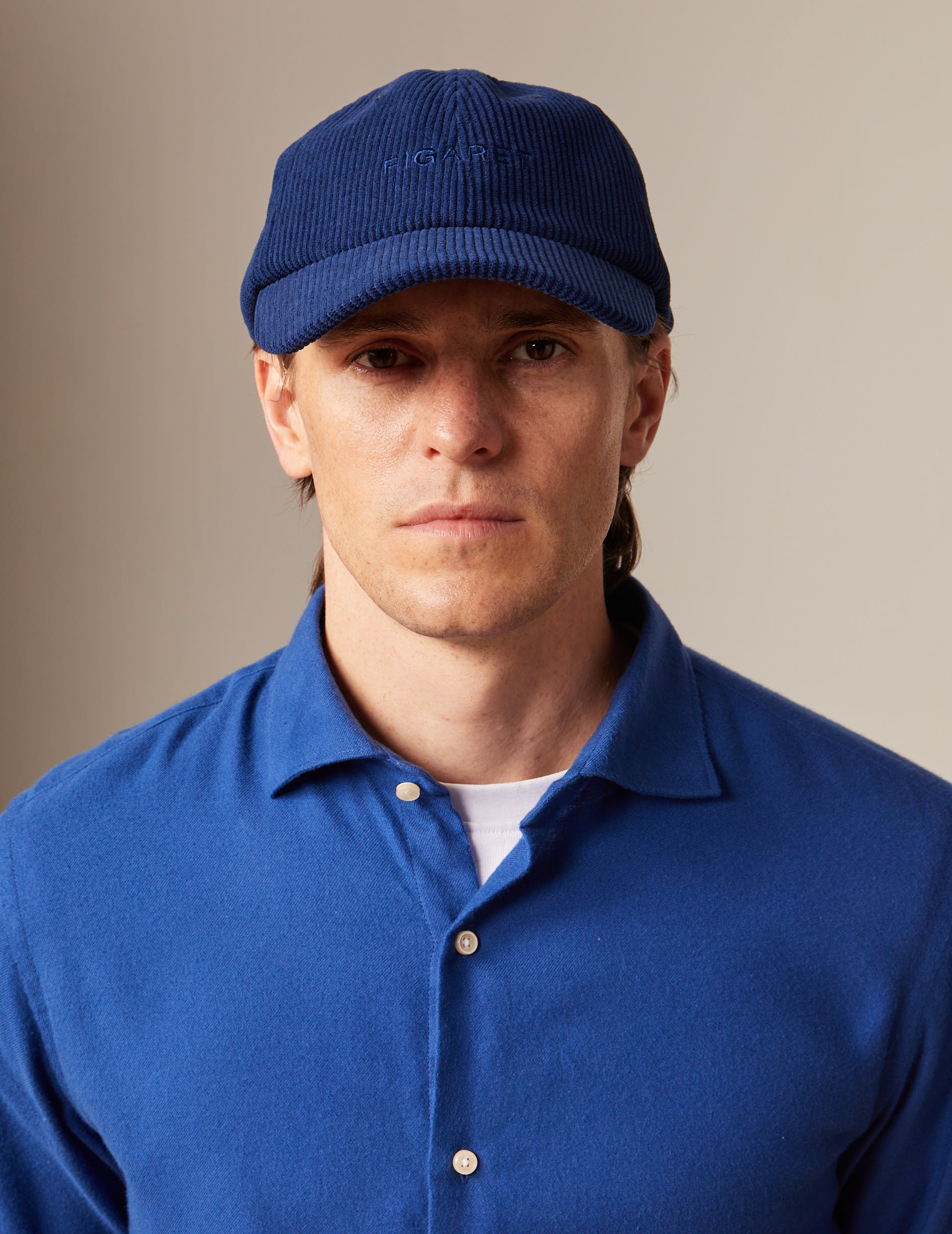 Navy velvet cap