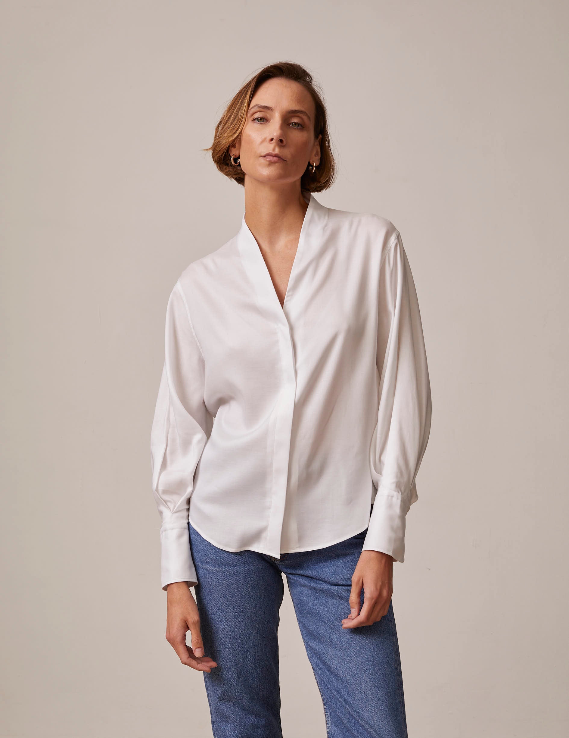 White Hidden buttons placket Ilena shirt - Lyocell - Rising shawl Collar