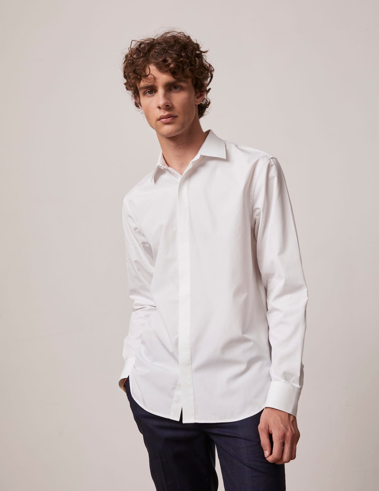 semi-fitted White hidden buttons placket shirt  - Poplin - Figaret Collar#3