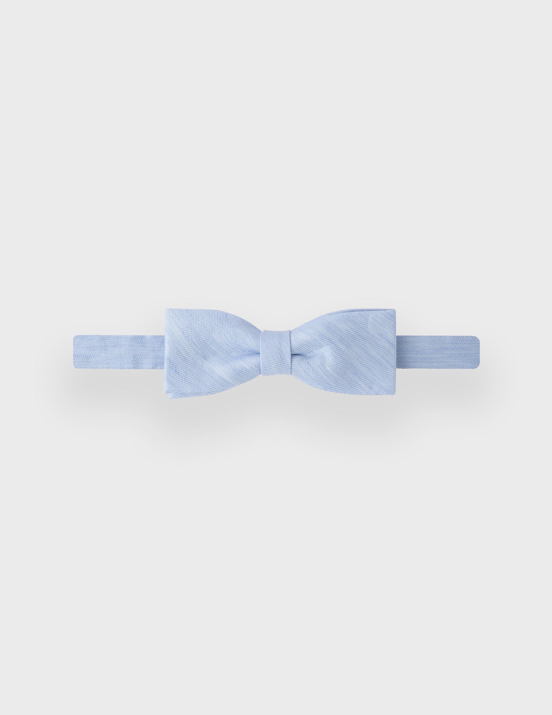 Bow tie in blue linen twill and silk