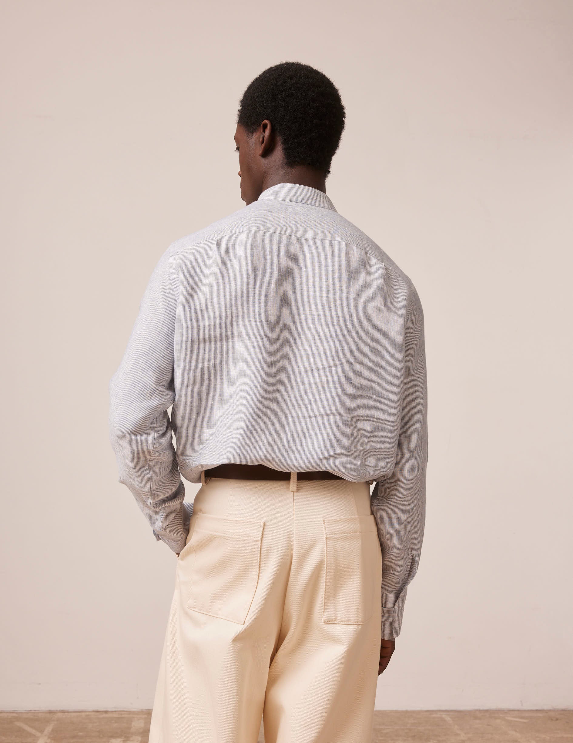 Arthur unisex popover shirt in navy blues striped linen - Linen - Officer in deported point Collar