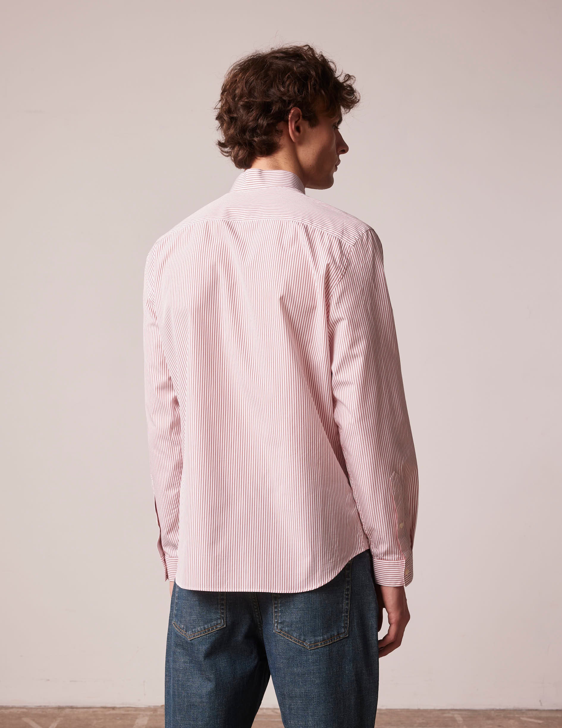 Red striped semi-fitted shirt - Poplin - Reverse Collar