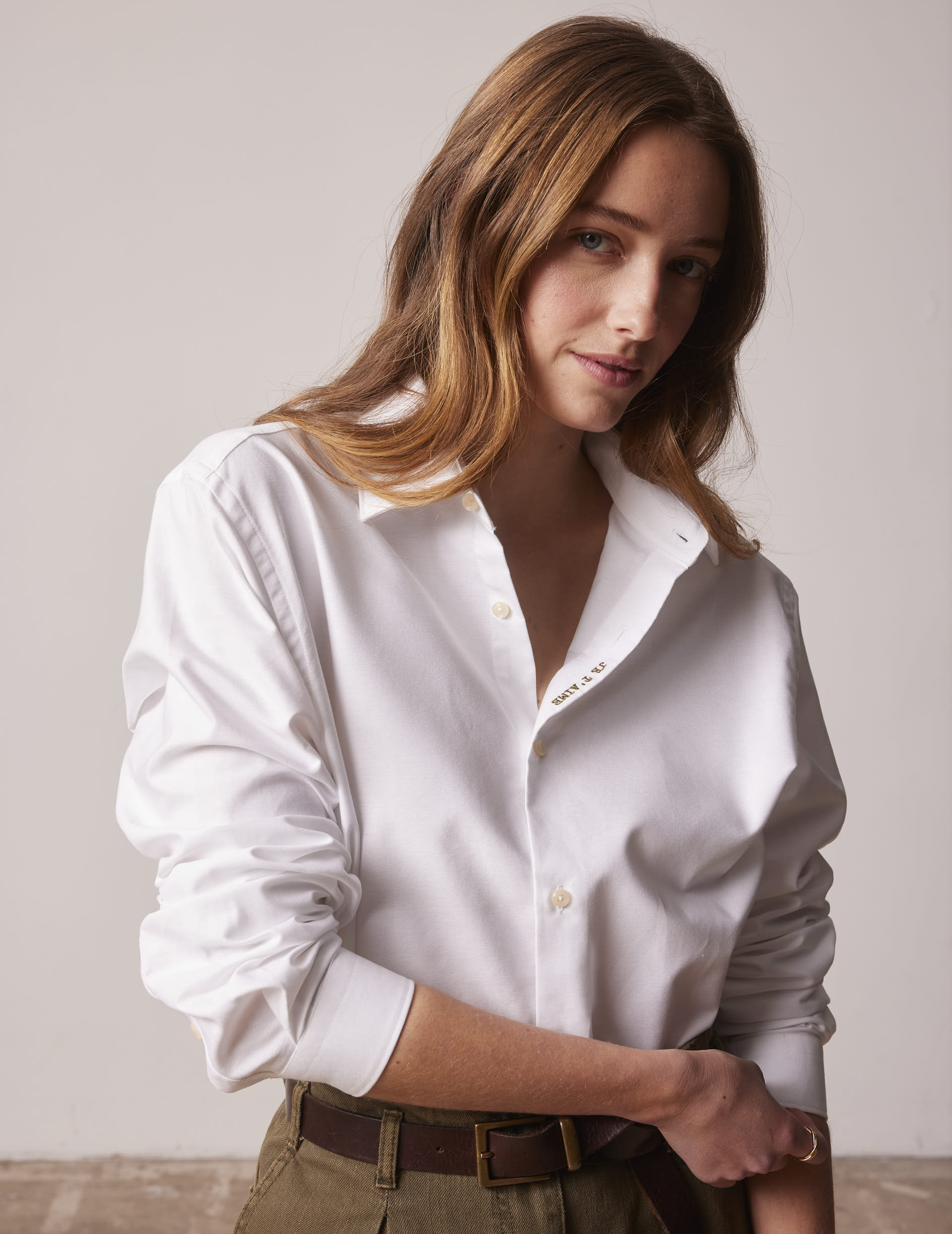 Unisex White "Je t'aime" shirt - Oxford - Figaret Collar