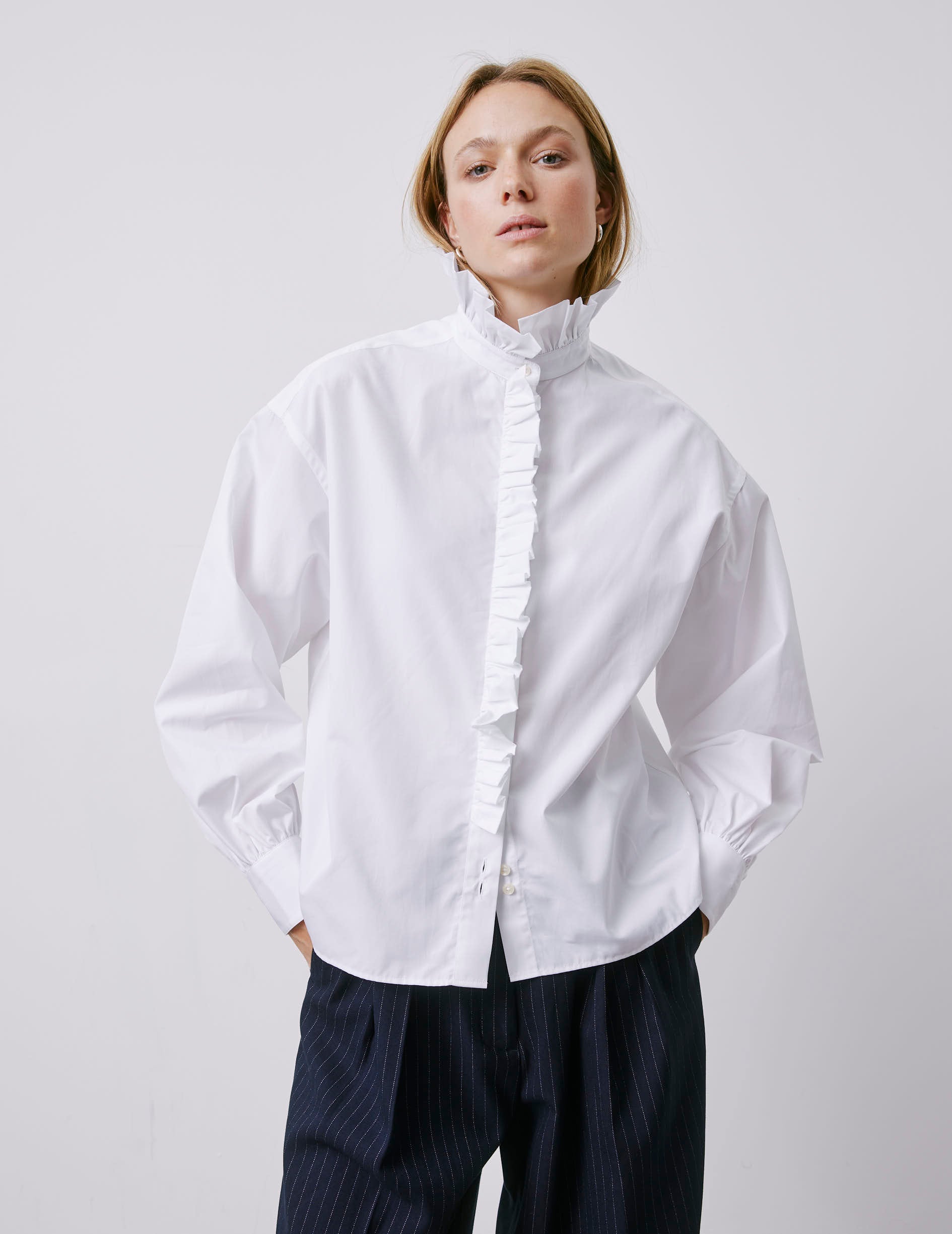Greta White shirt - Poplin - Victorian Collar