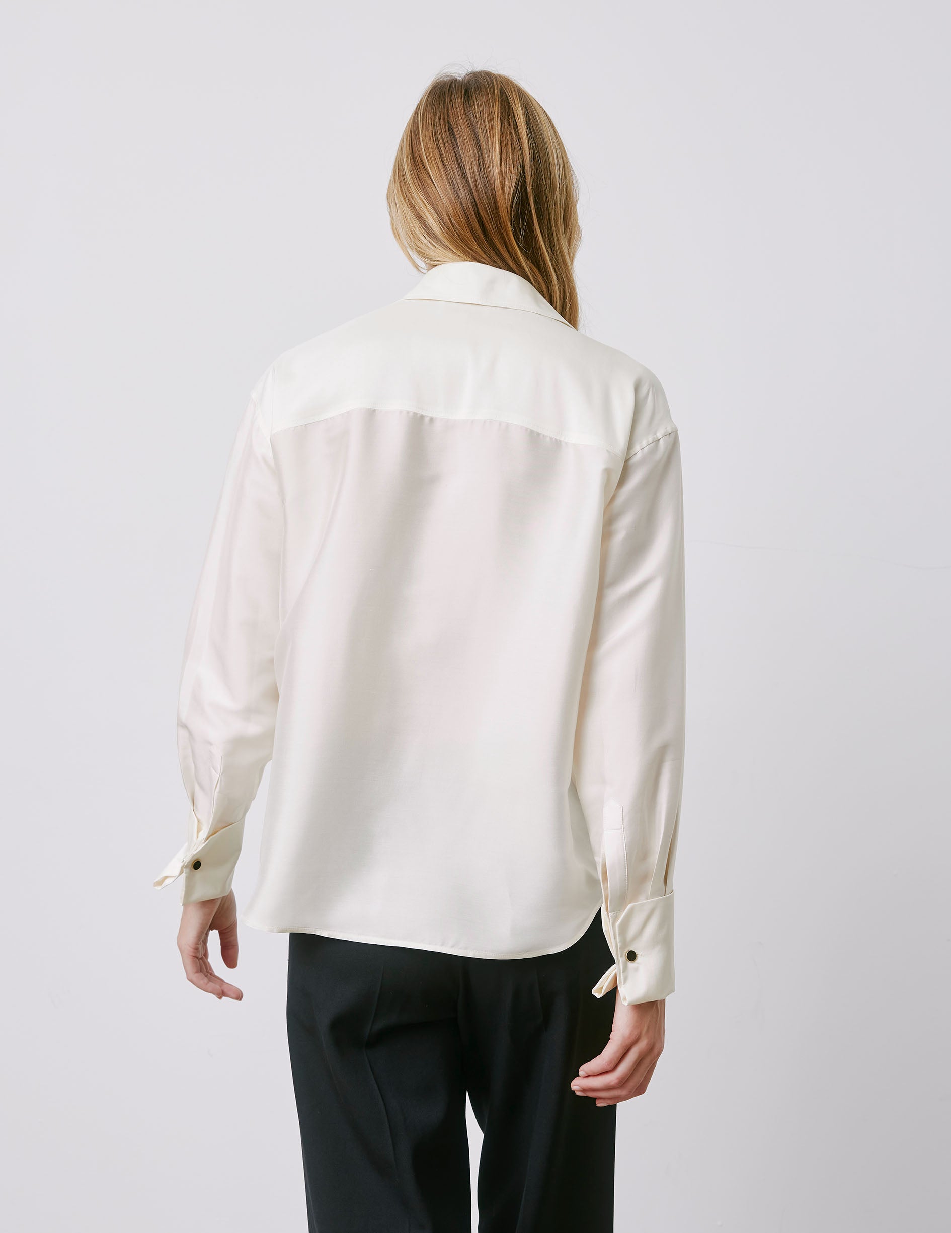 Irisa white hidden button placket shirt - Silk - Long Collar - French Cuffs