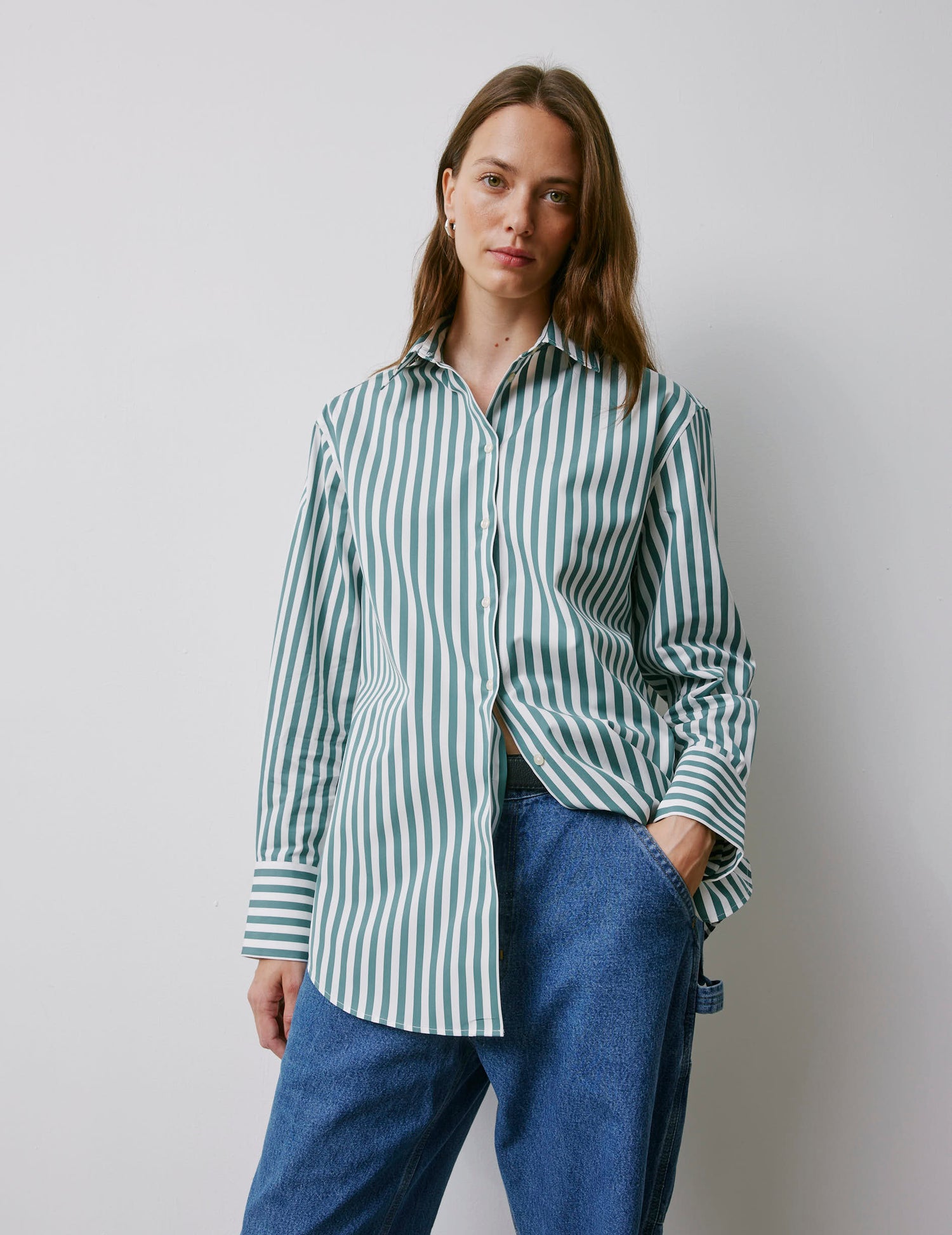 Mathilde sagegreen oversized shirt - Poplin - Shirt Collar#4