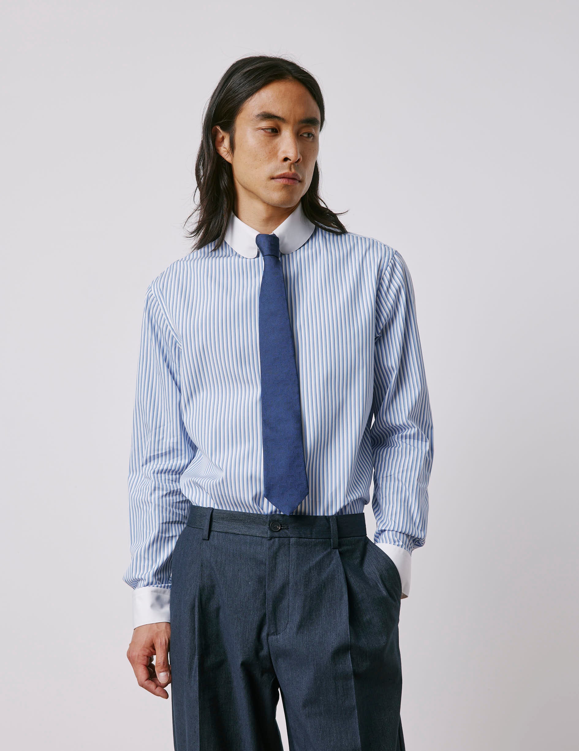 Semi-fitted blue striped shirt - Poplin - English Collar