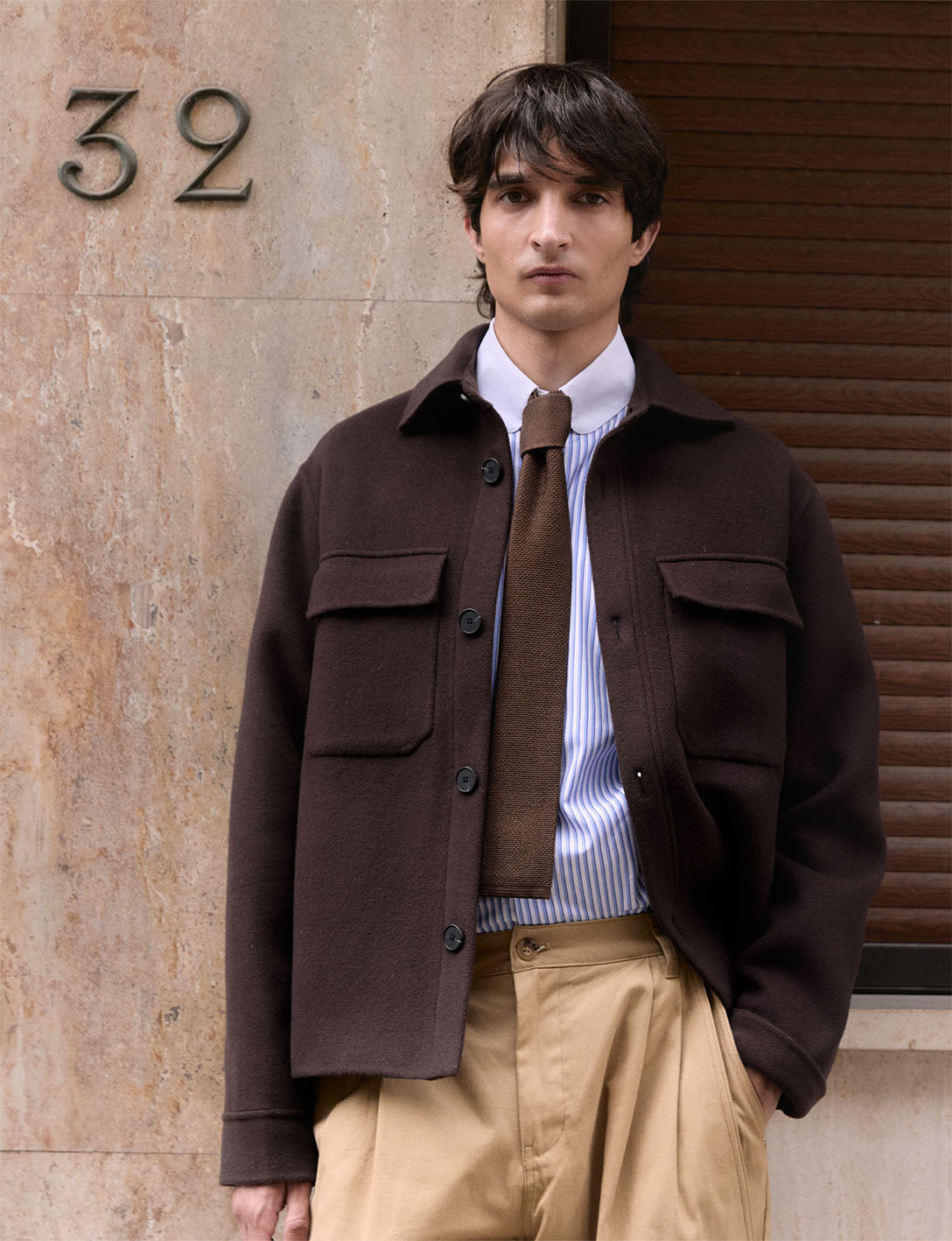 Semi-fitted blue striped shirt - Poplin - English Collar