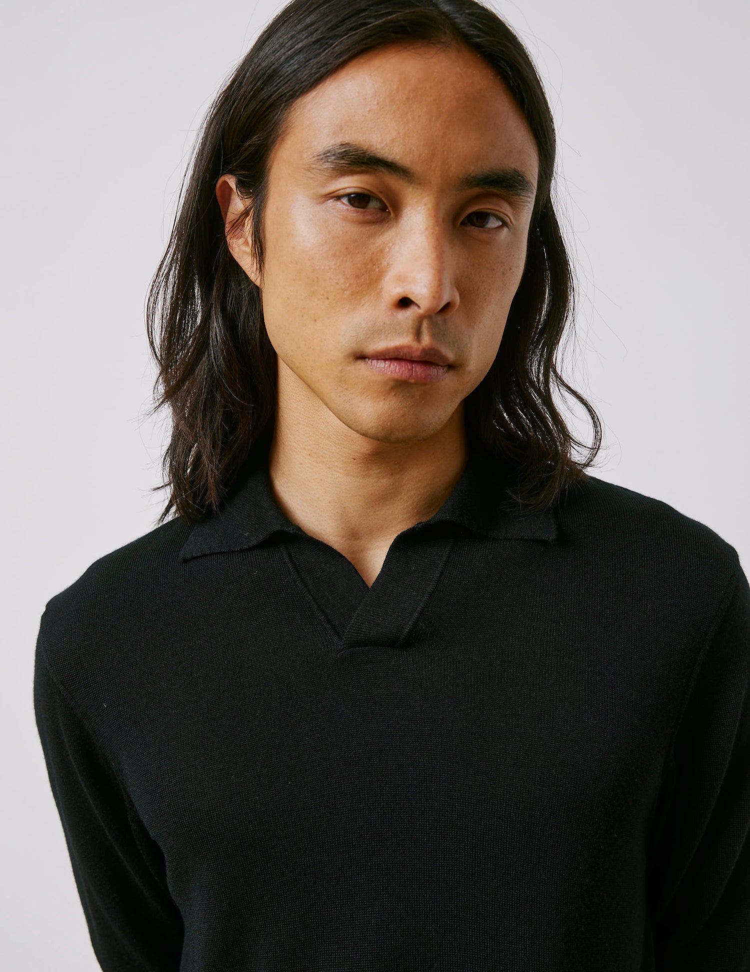 Ilian black wool sweater