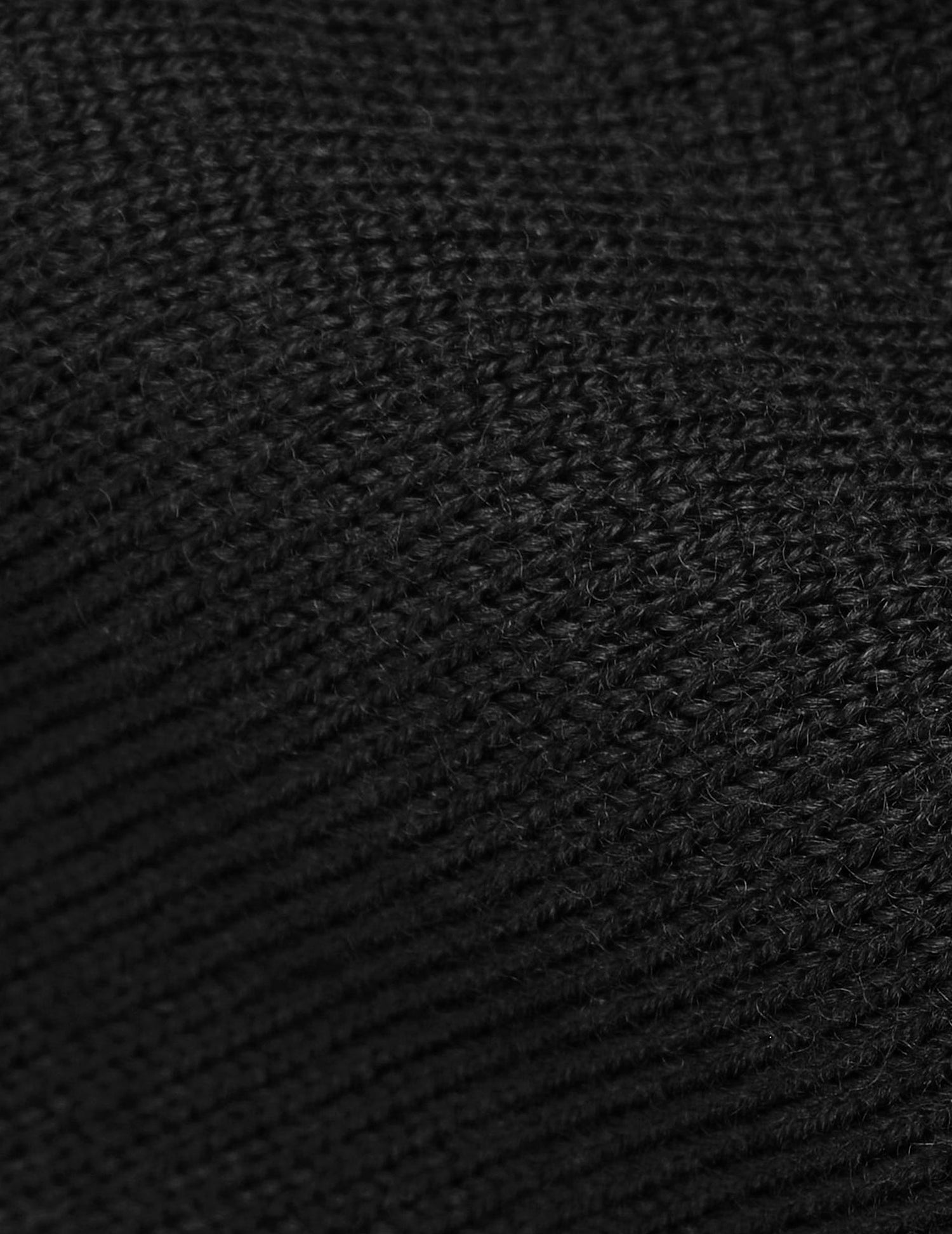 Ilian black wool sweater