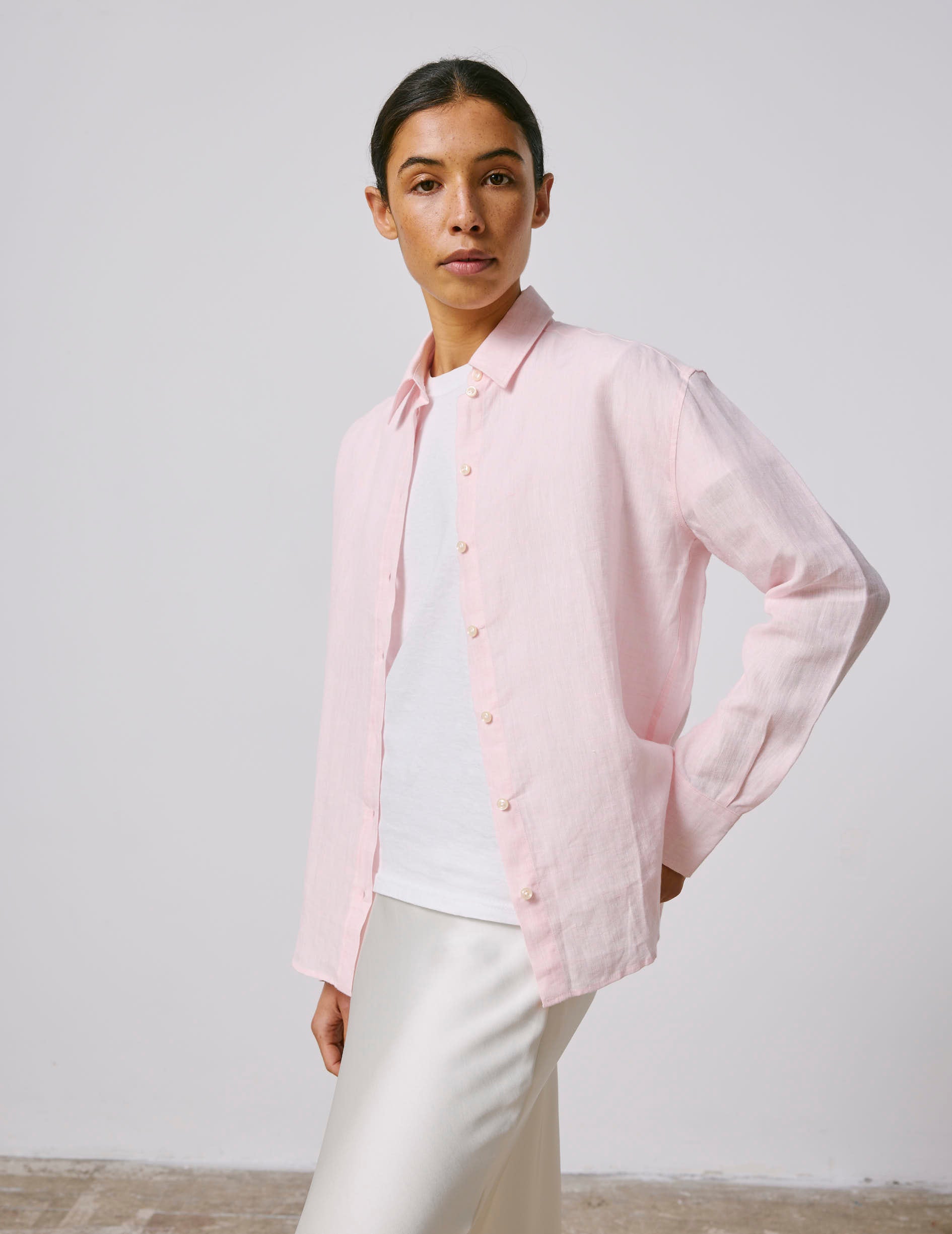Light pink linen Ambre shirt