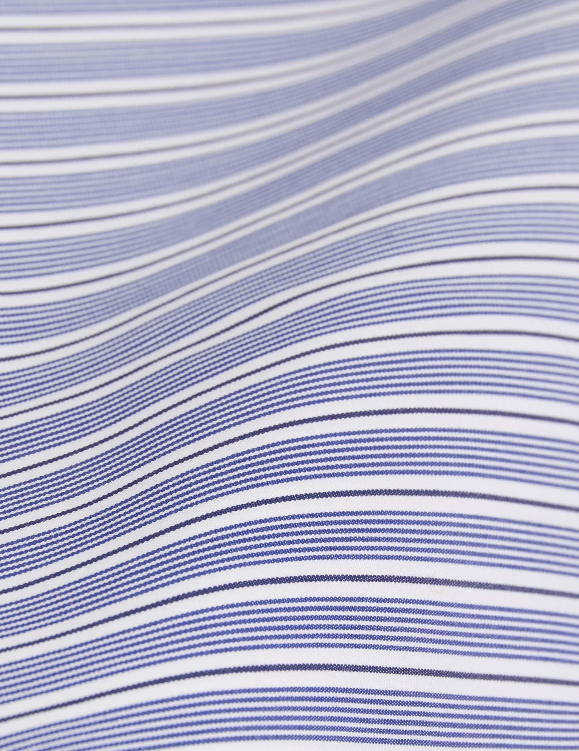 Semi-fitted Navy striped shirt - Poplin - English Collar
