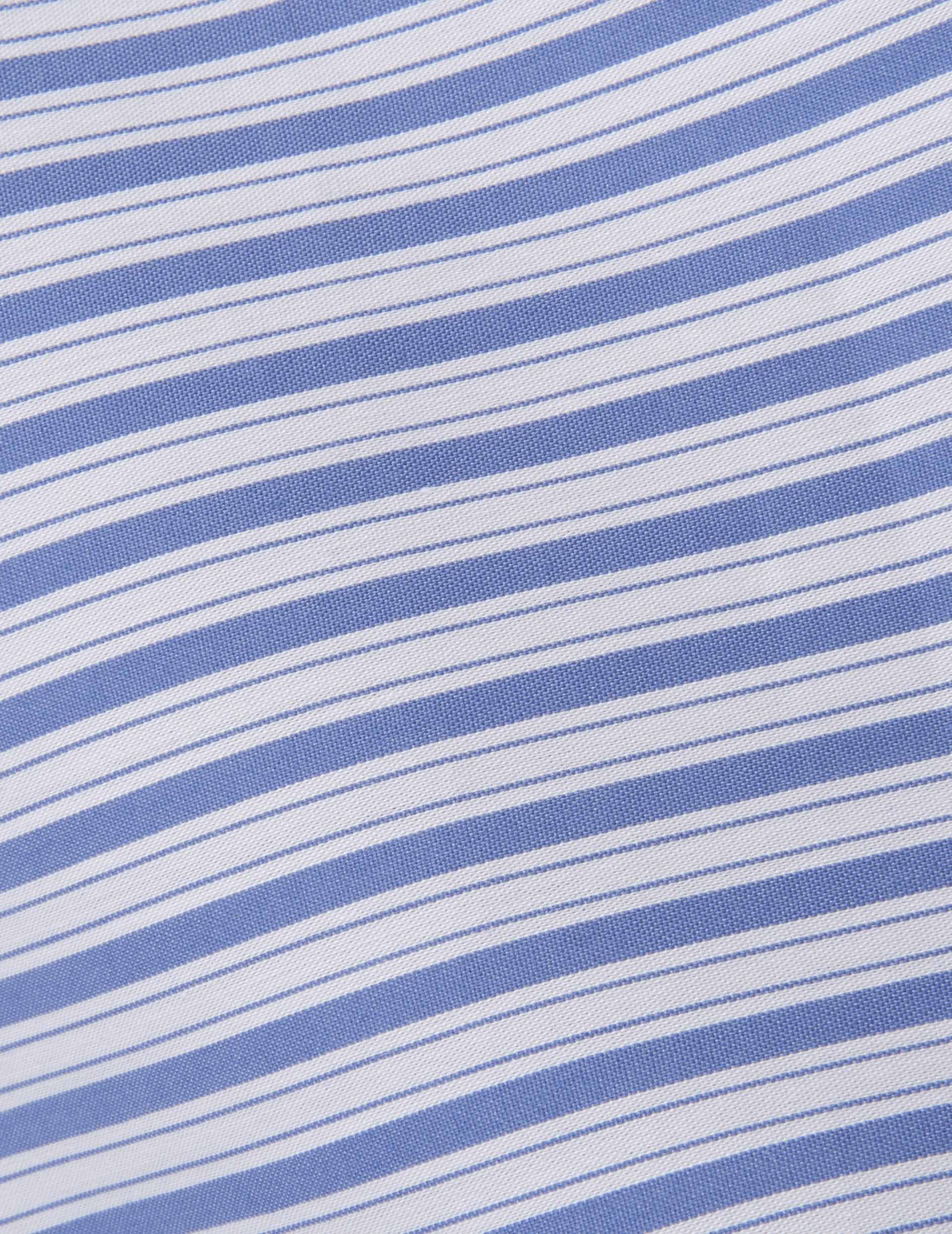Striped blue Carl shirt - Poplin - open right Collar