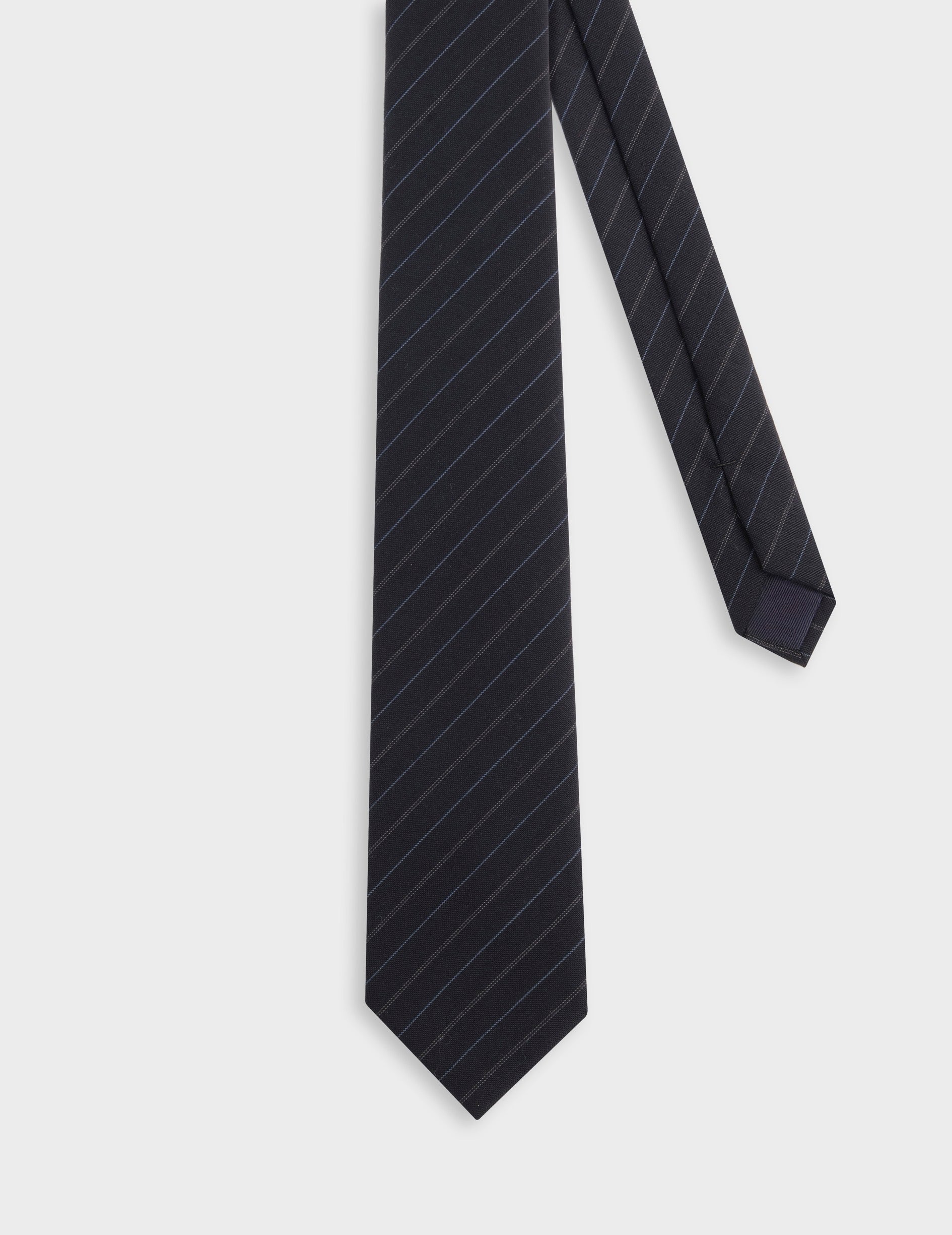 Navy virgin wool tie