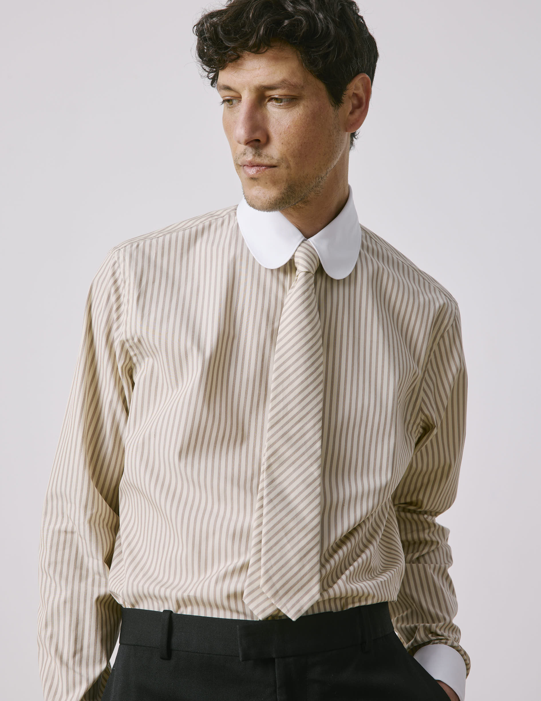 Semi-fitted striped beige shirt - Poplin - Club Collar - French Cuffs