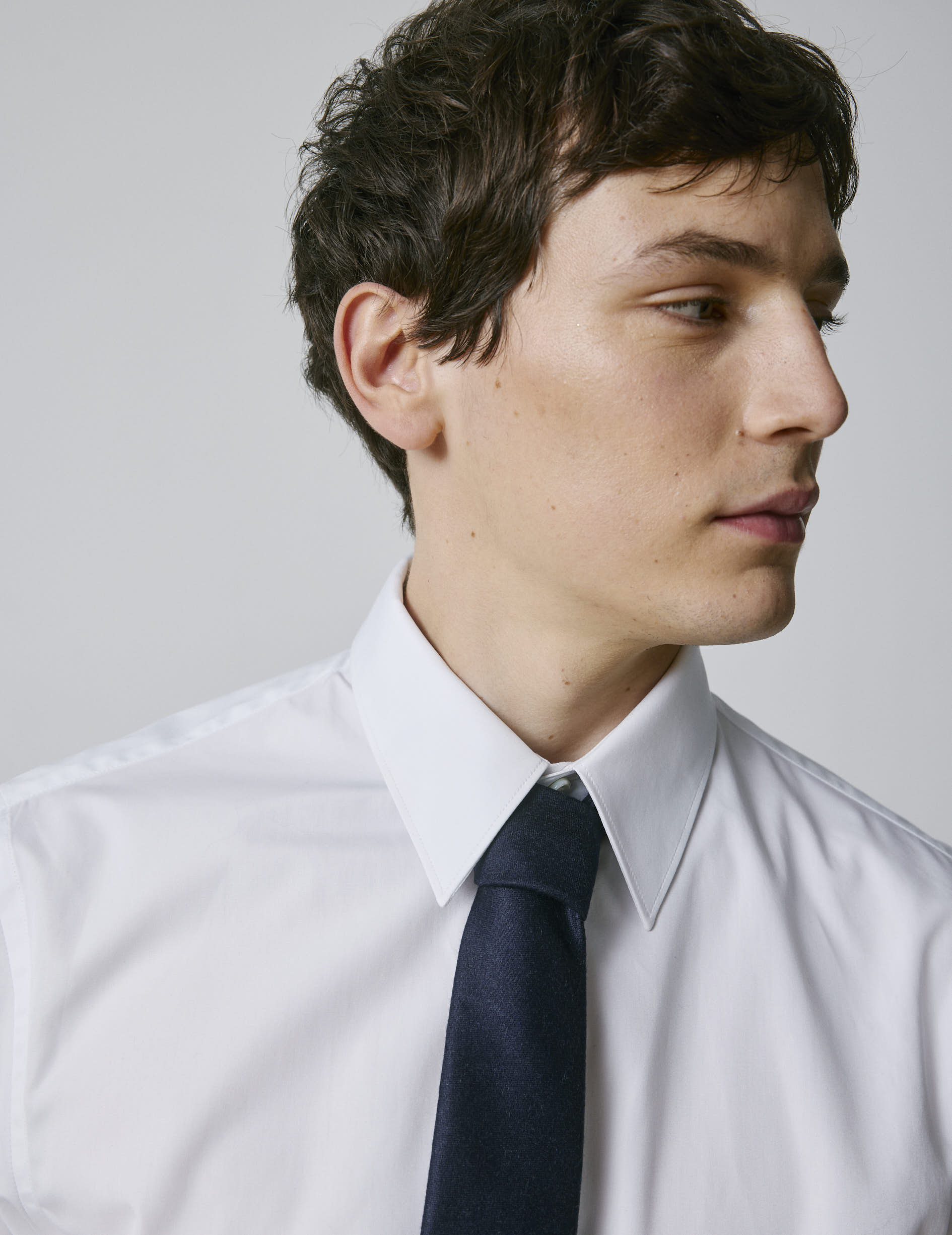 Navy virgin wool and cashmere tie