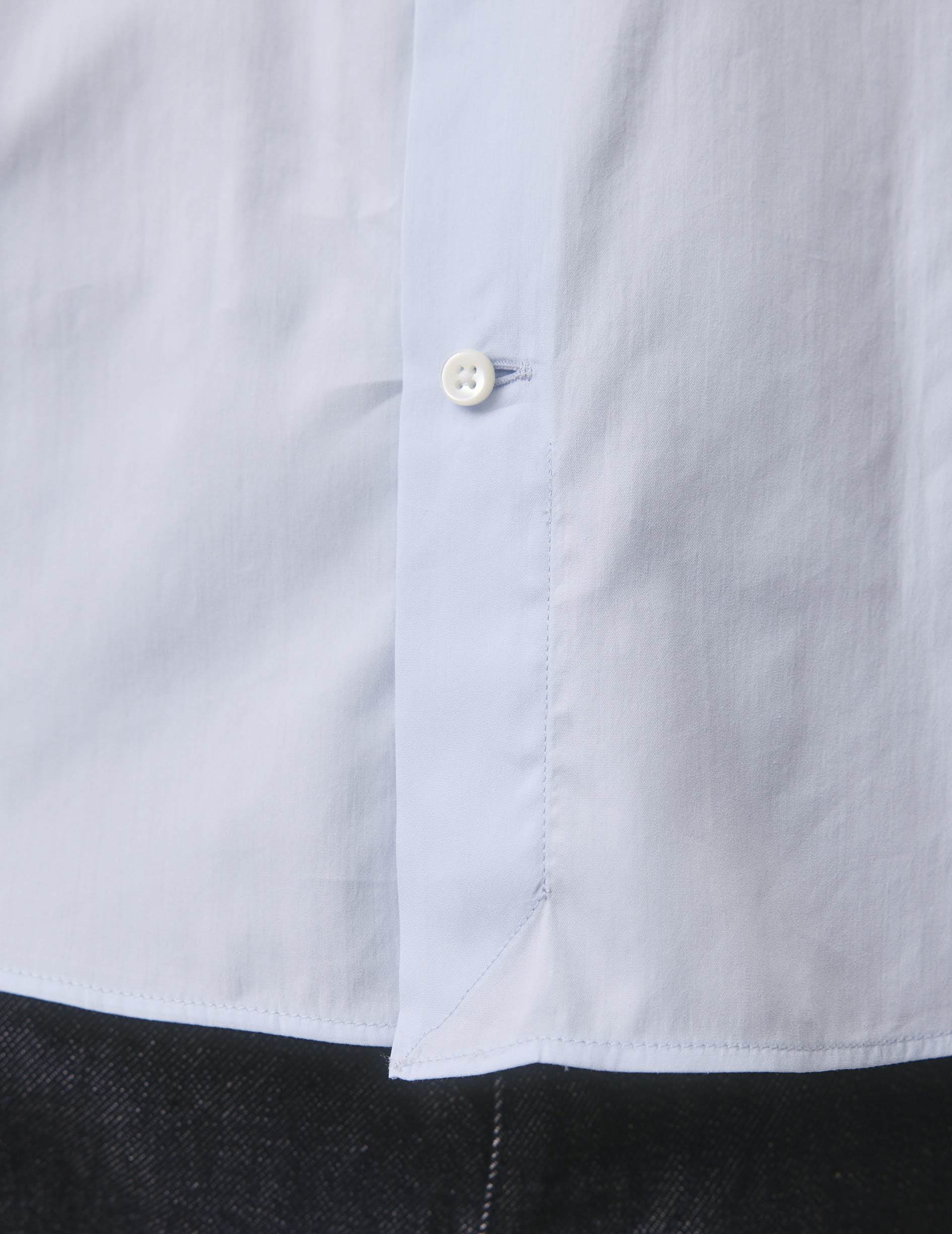 Semi-fitted light blue shirt - Poplin - Figaret Collar