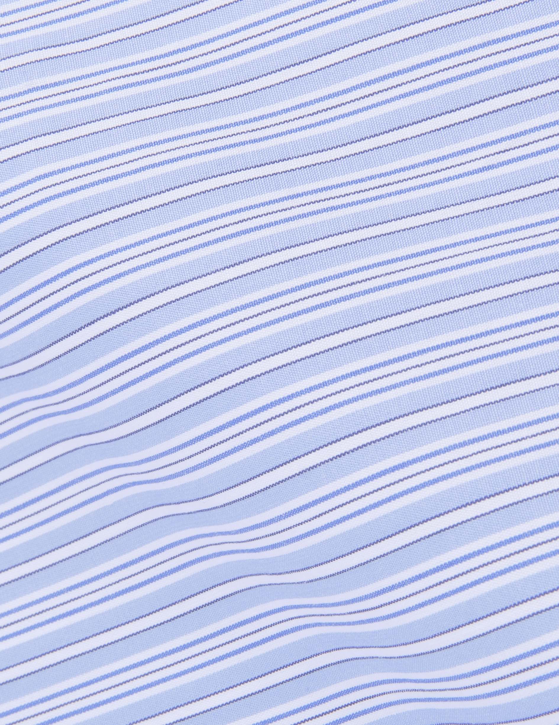 Semi-fitted striped blue shirt - Poplin - Inverted Collar