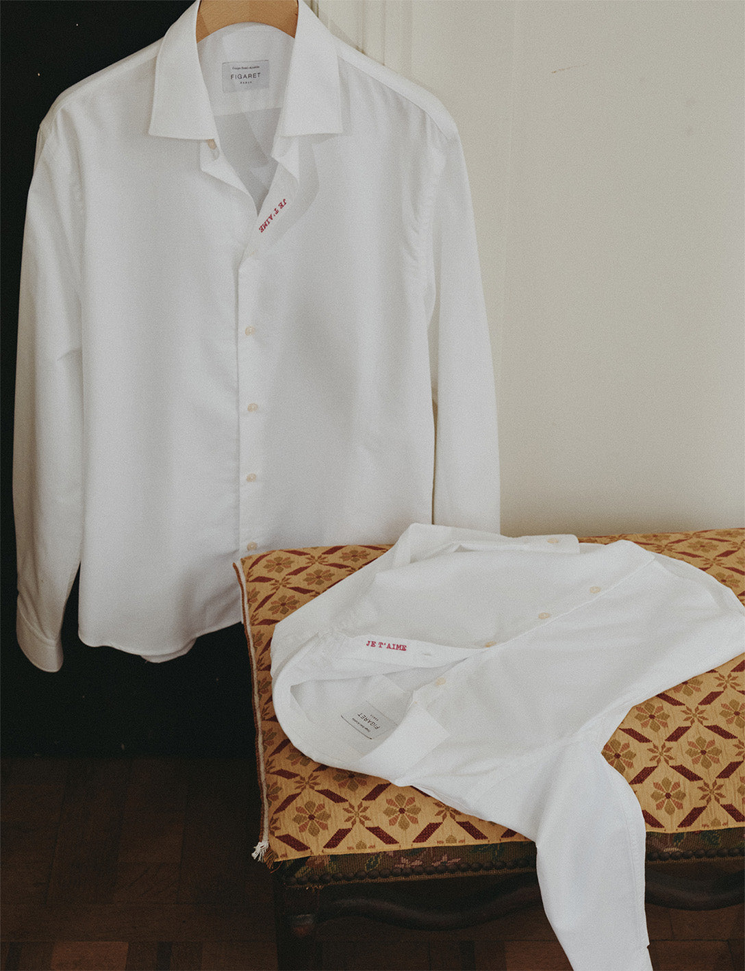 Unisex white “Je t’aime” shirt - Oxford - Figaret Collar