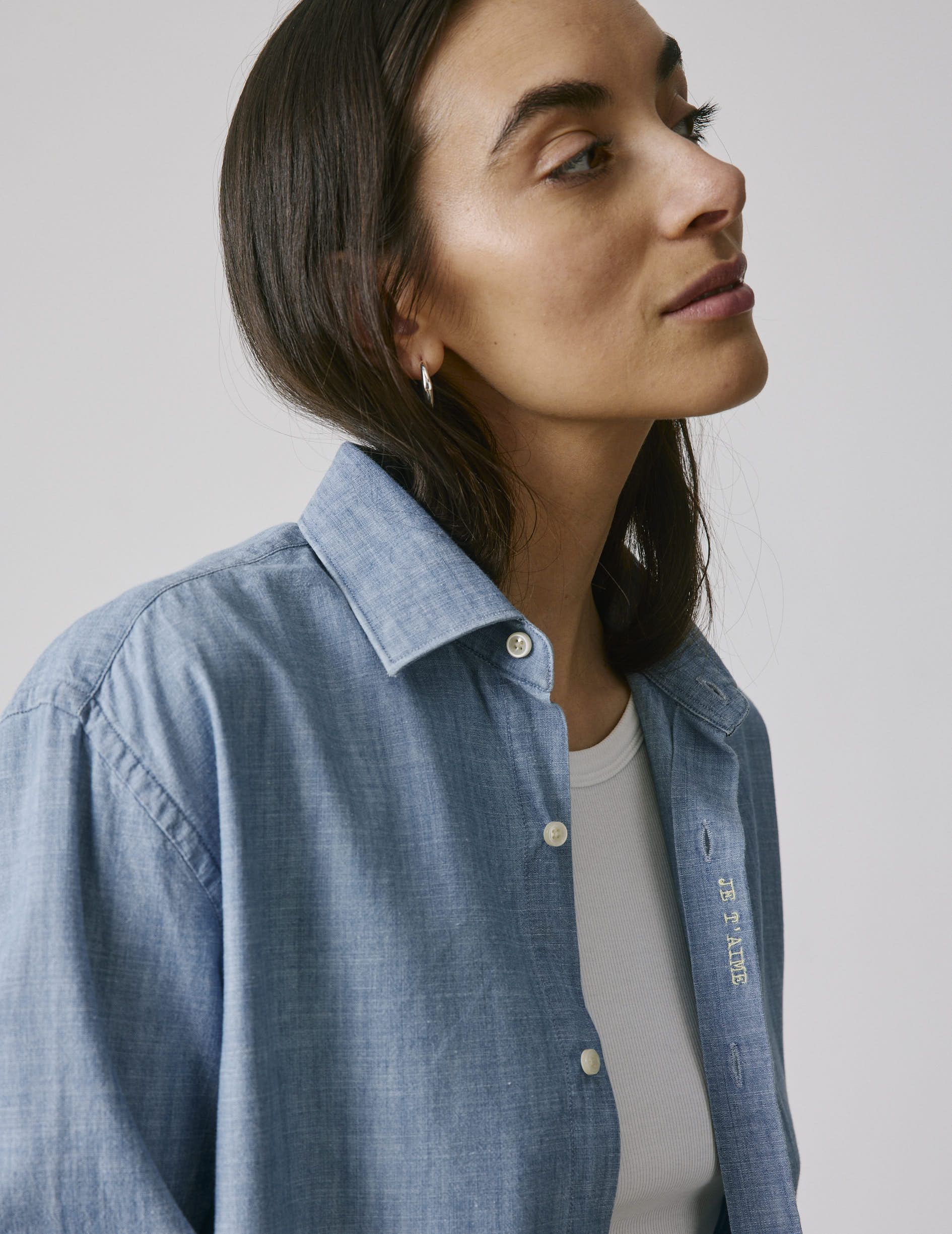 Unisex blue “Je t’aime” shirt - Chambray - Figaret Collar