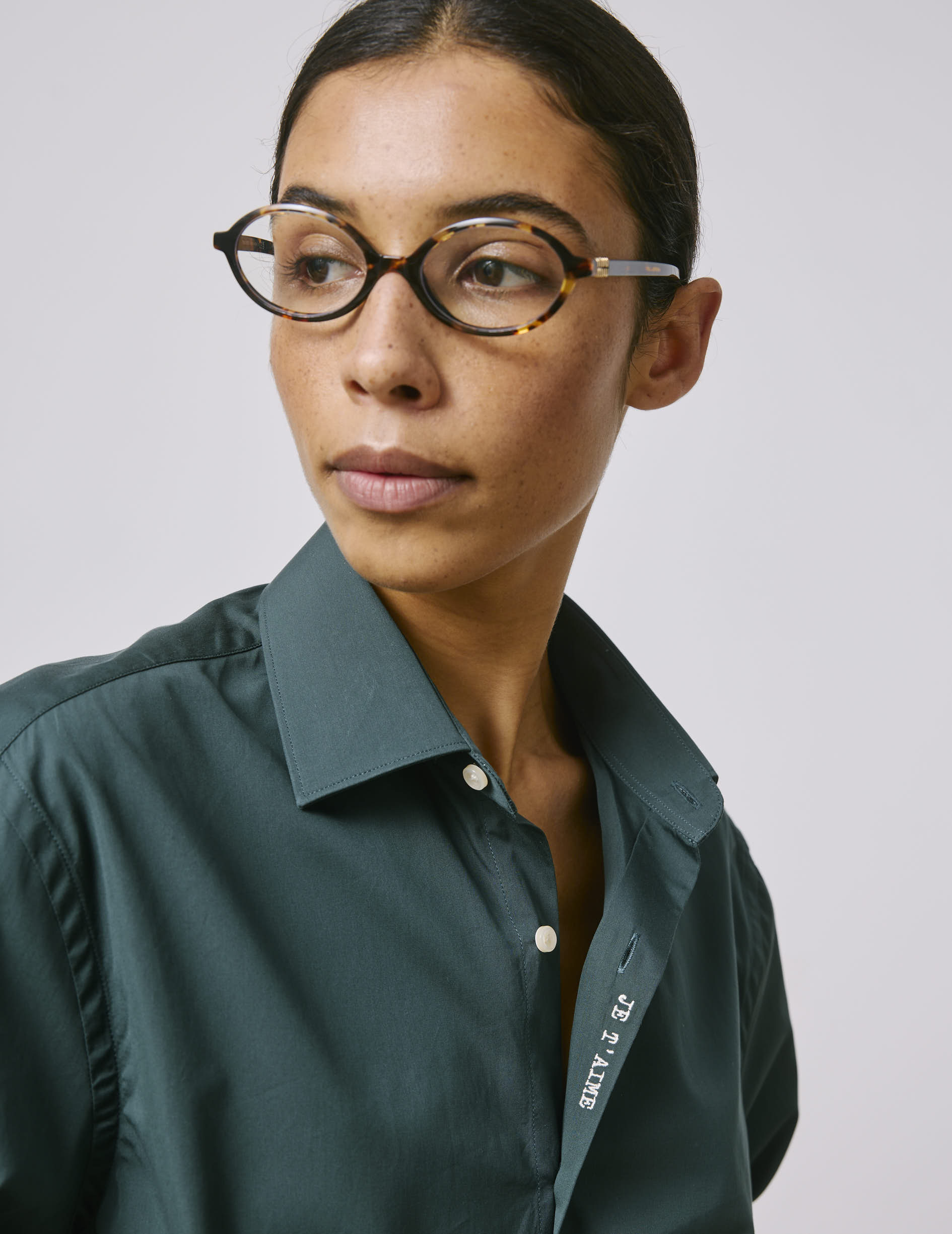 Unisex dark green “Je t’aime” shirt - Poplin - Figaret Collar