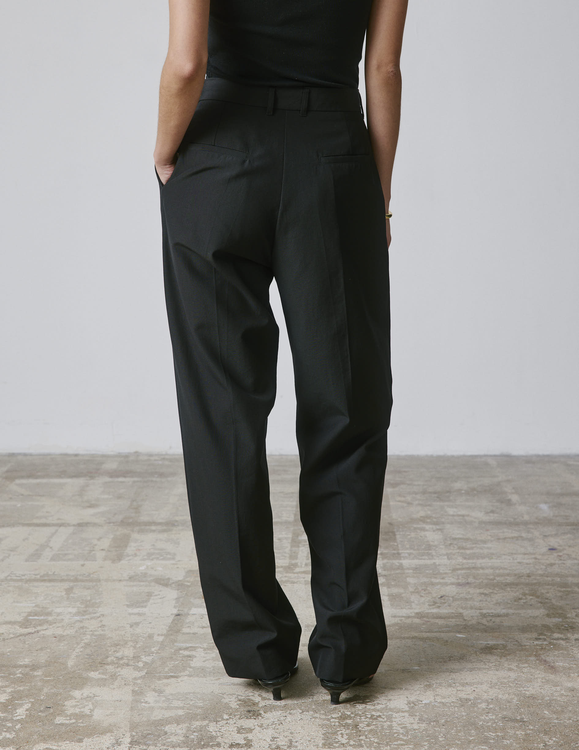 Black virgin wool Nelly suit pants