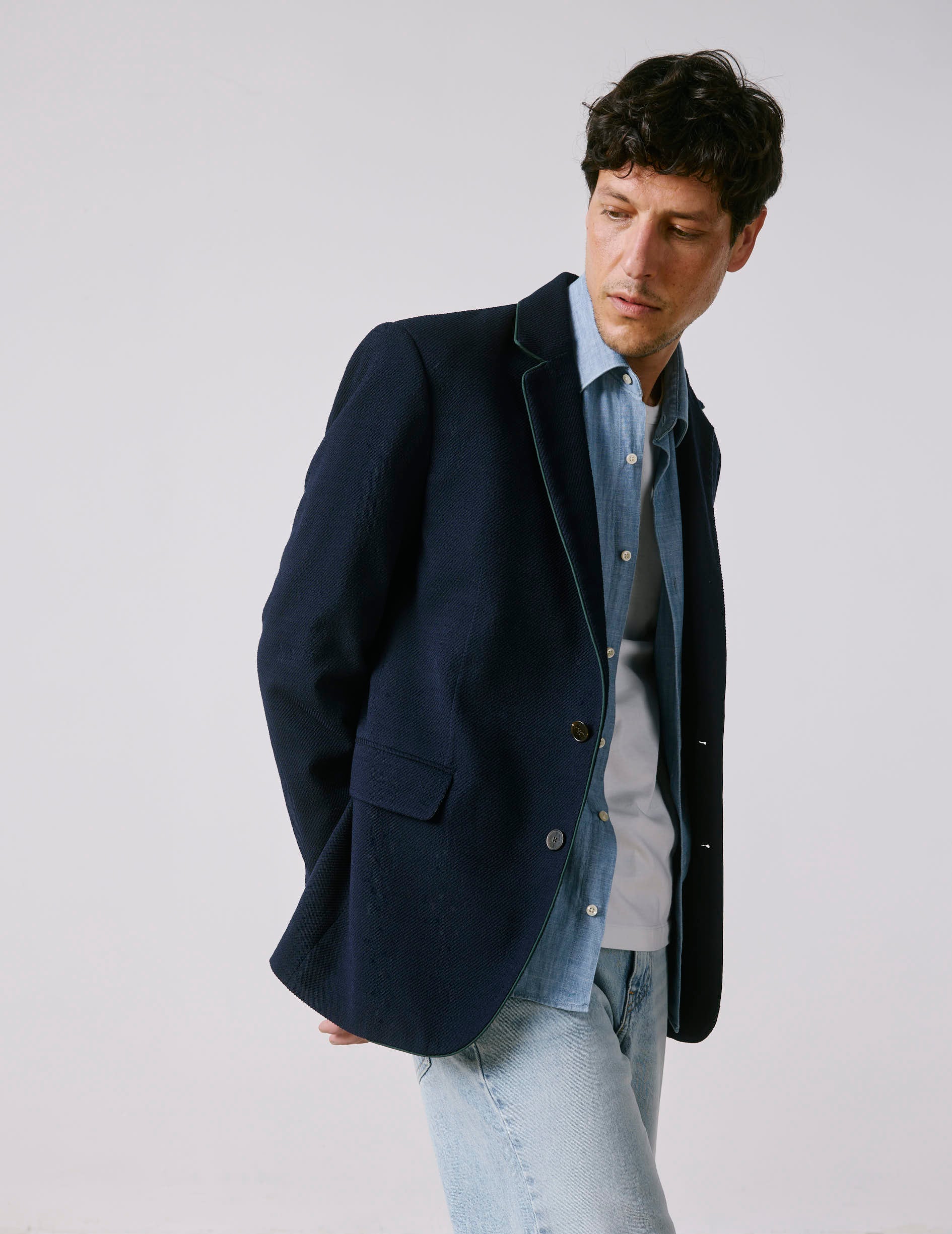 Blazer in plain navy virgin wool twill