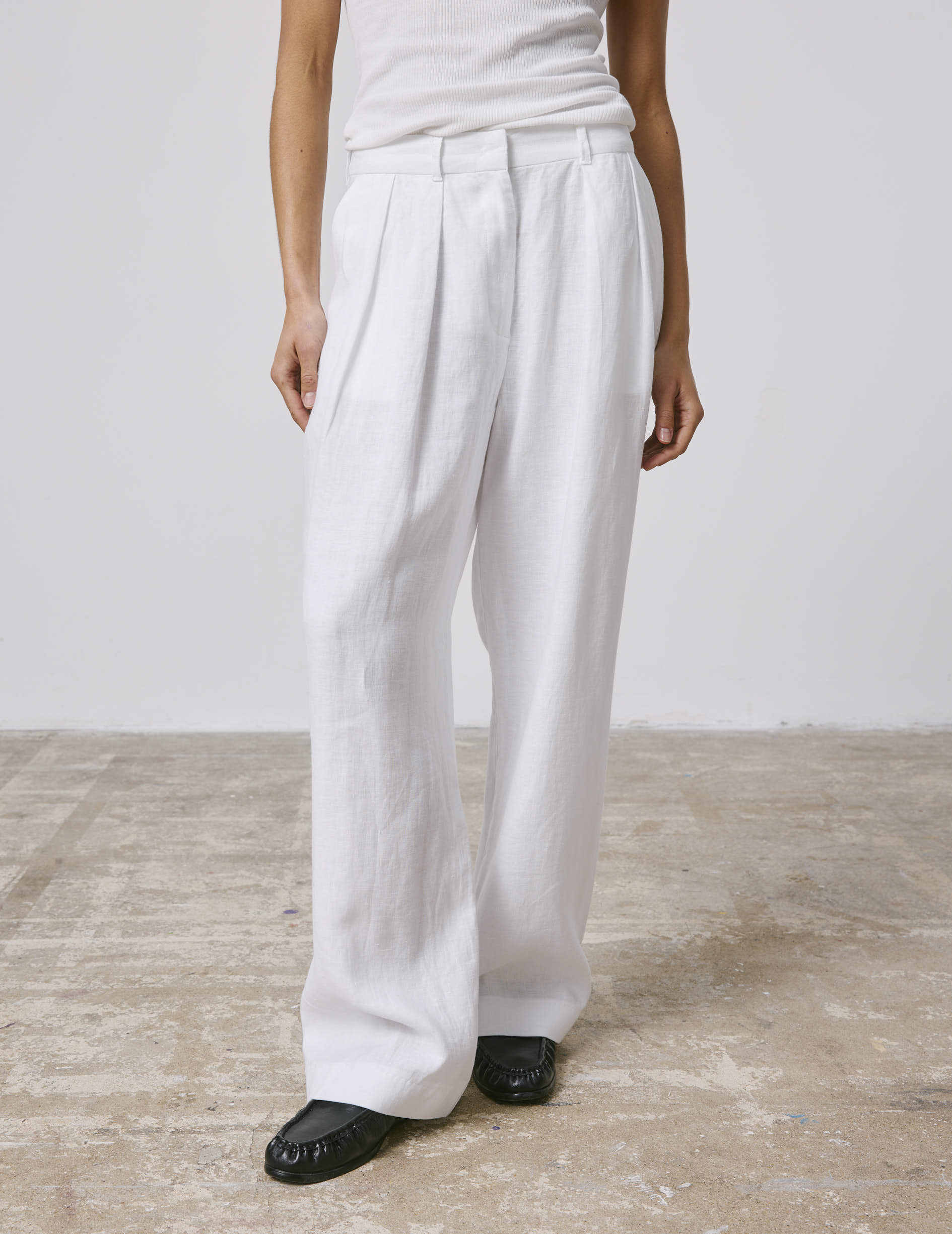 White linen Norma pants