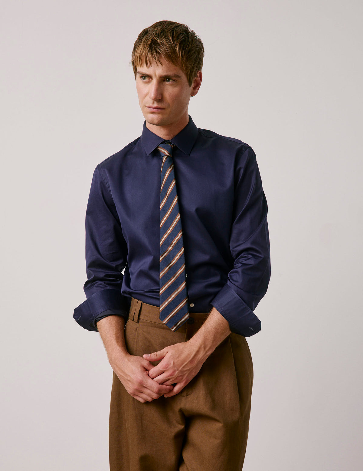Semi-fitted navy blue Prestige shirt - Satin - Figaret Collar