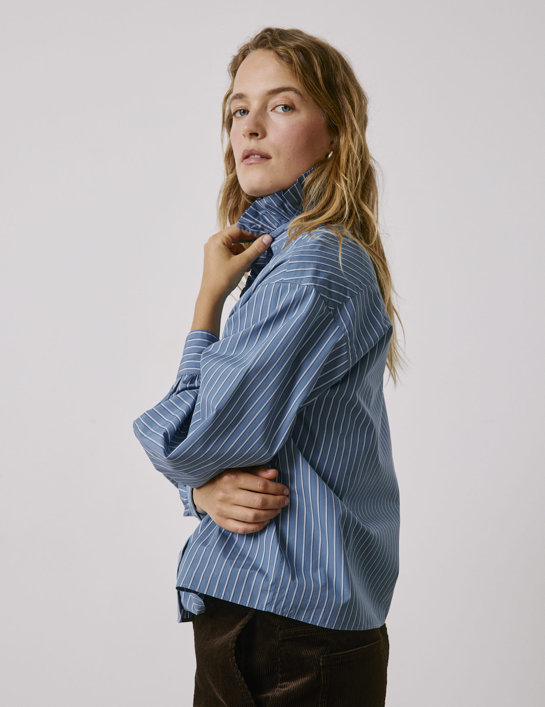 Blue striped Greta shirt - Poplin - Victorian Collar