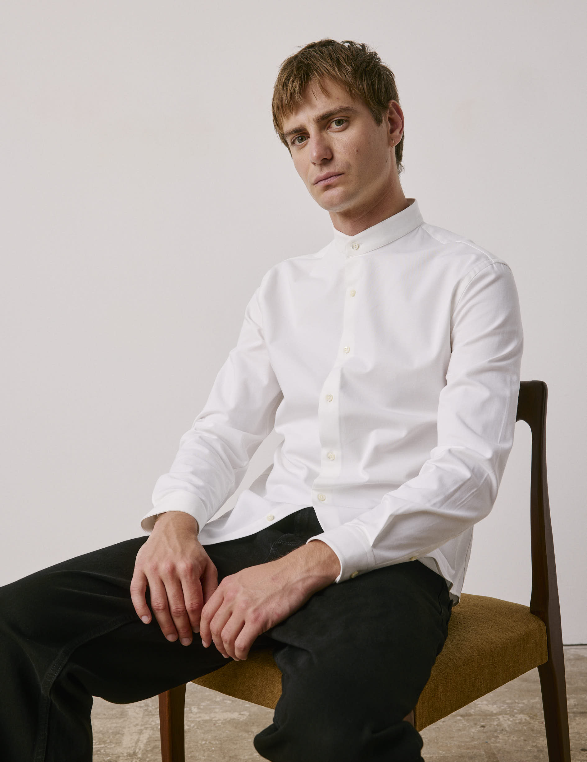 White Herwin shirt - Ottoman - Officer Collar