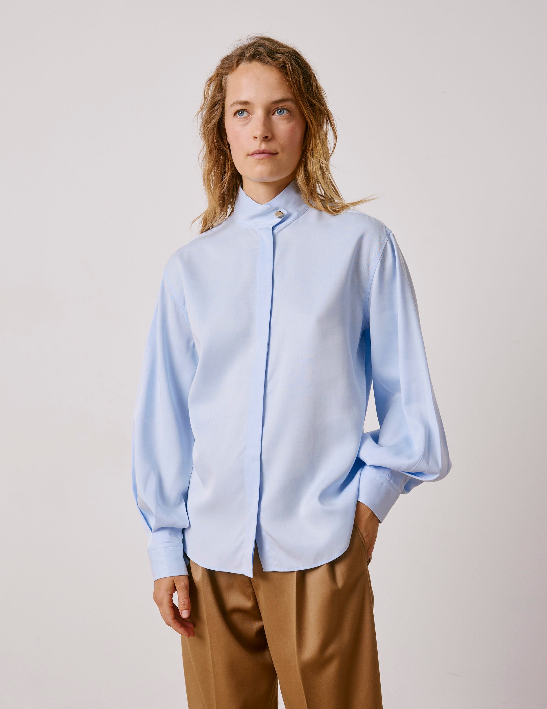 Light blue lyocell Innaée shirt - Lyocell - Right amount tip Collar
