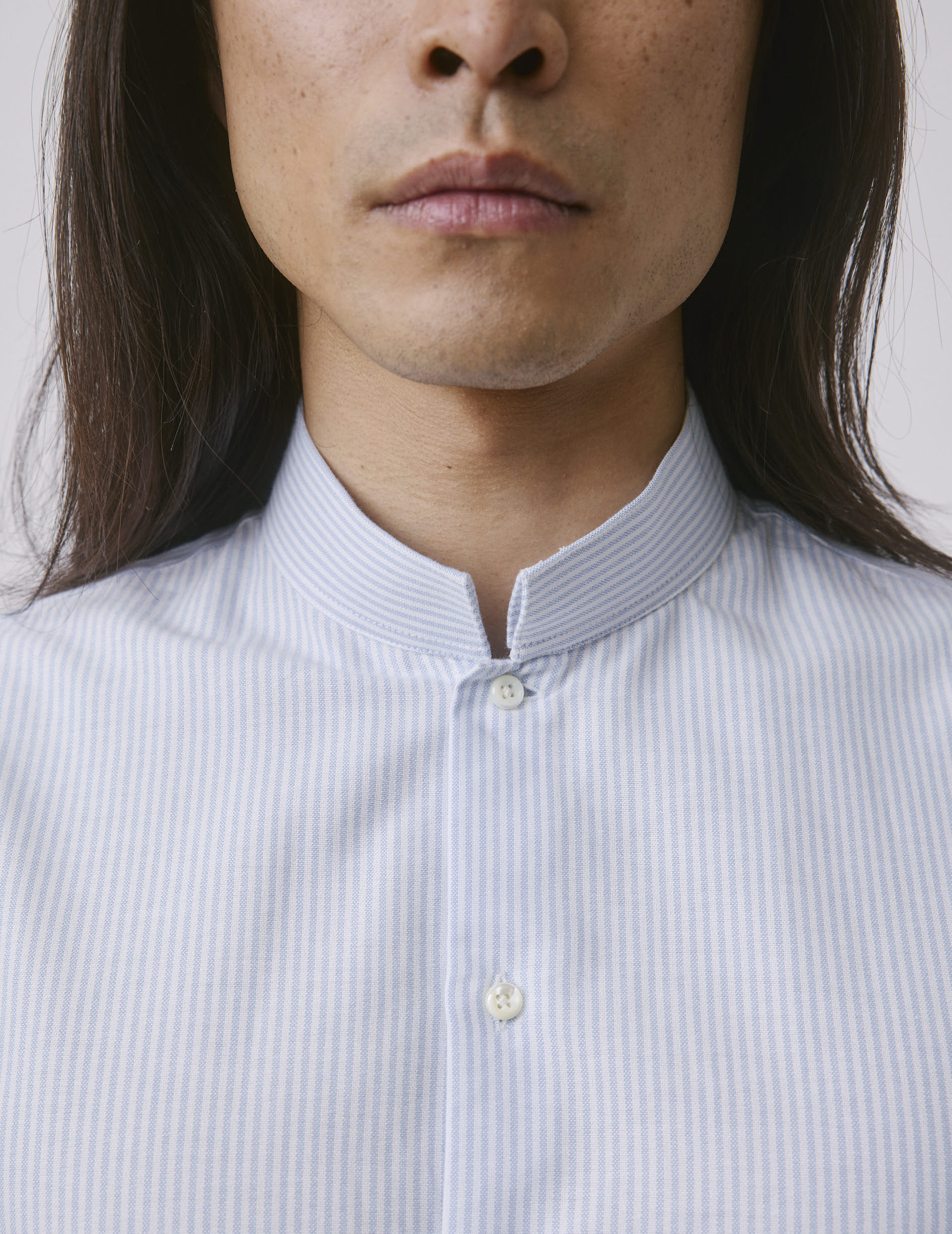 Semi-fitted light blue striped shirt - Oxford - Reverse Collar