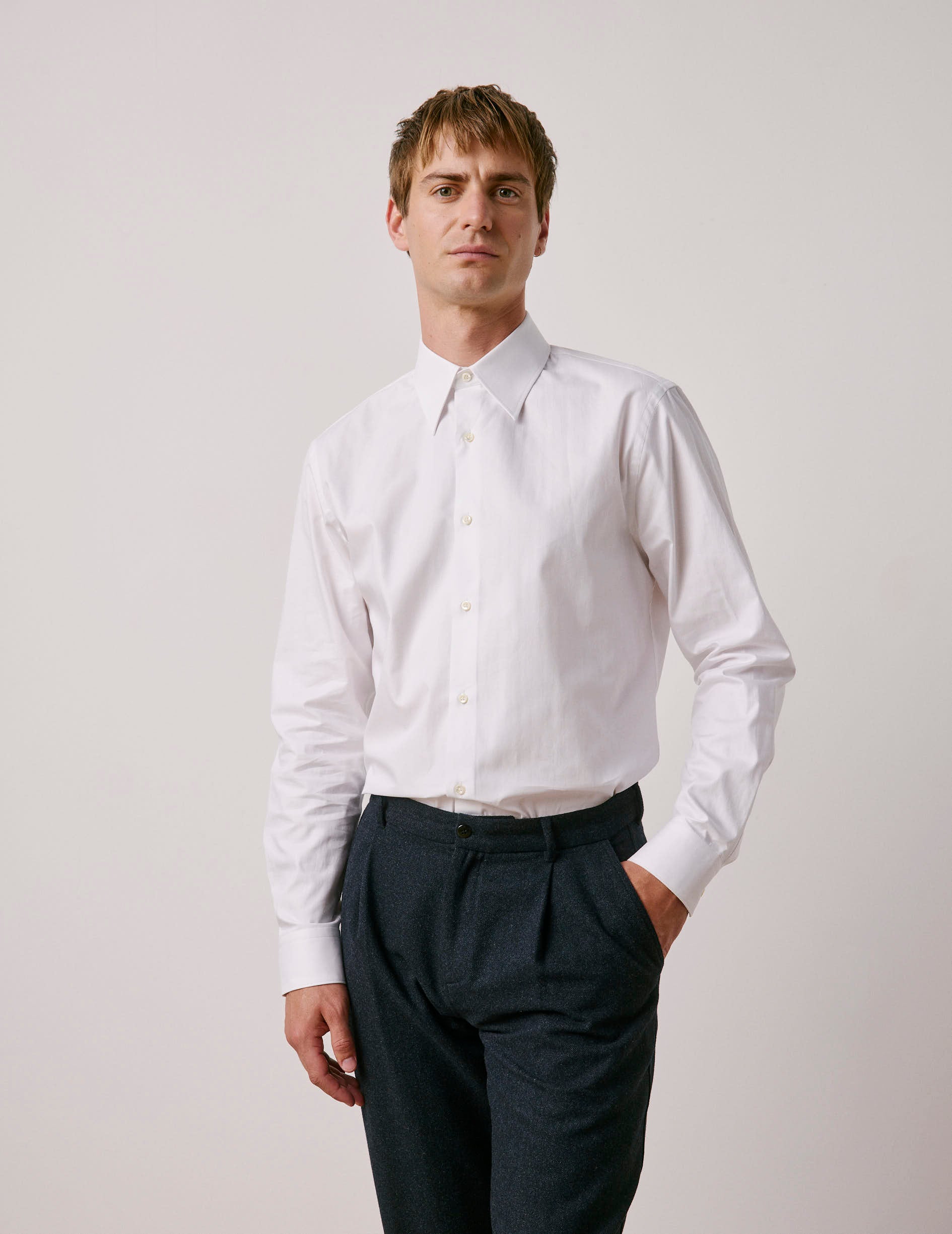 Semi-fitted white shirt - Chevron - Majestic Collar