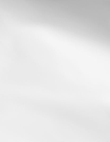 Semi-fitted white stretch shirt
