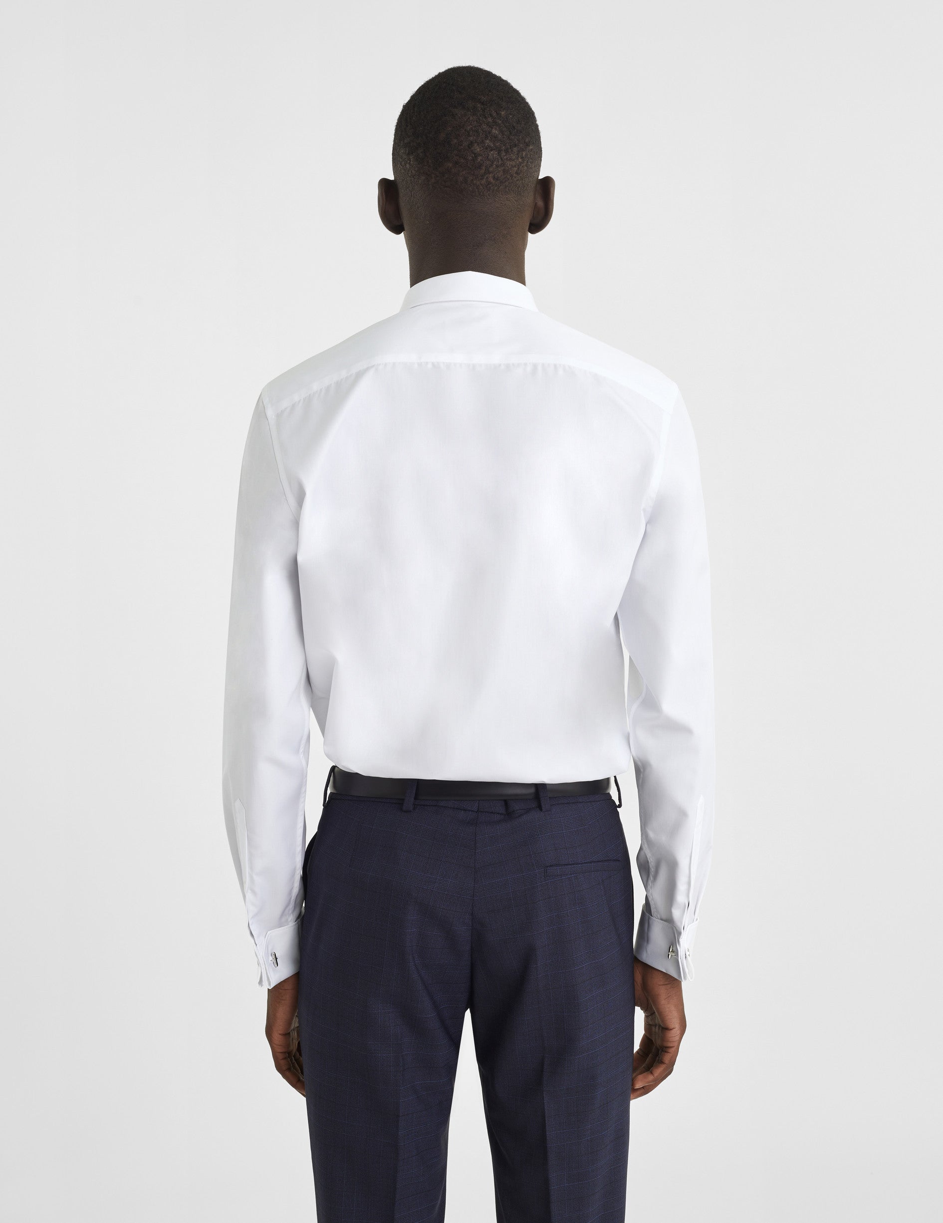 Semi-fitted white hidden buttons placket shirt - Poplin - Figaret Collar - French Cuffs