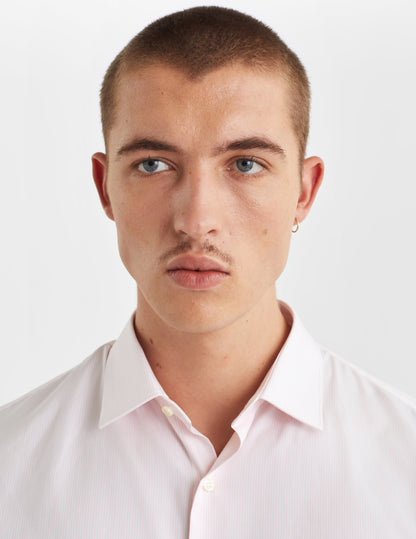 Fitted pink striped shirt