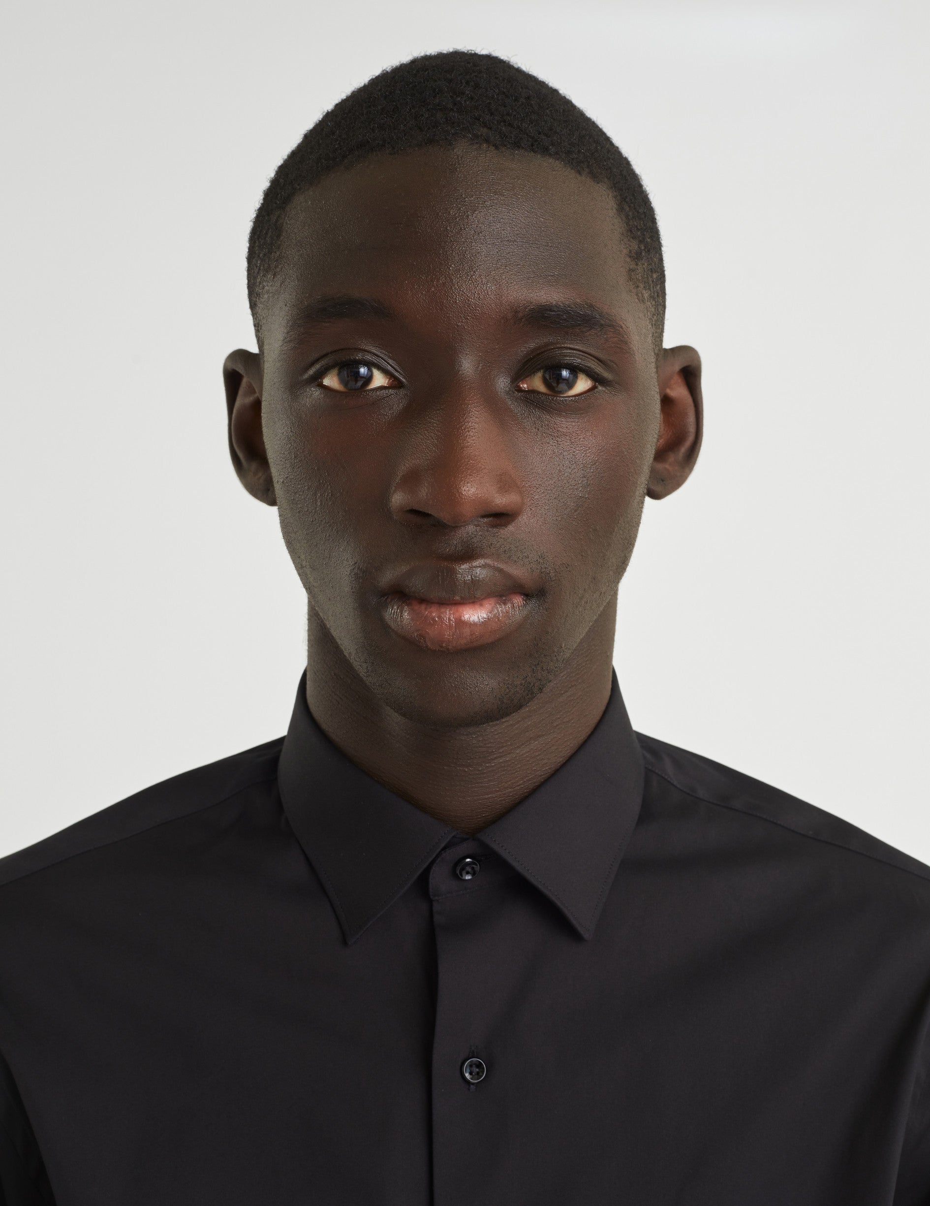 Semi-fitted black stretch shirt - Poplin - Figaret Collar
