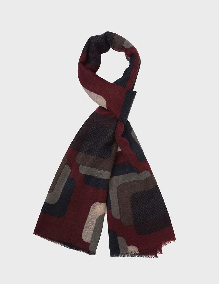 Patterned red wool scarf