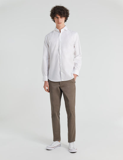 Classic white easy-iron shirt