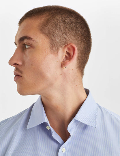 Semi-fitted blue striped shirt