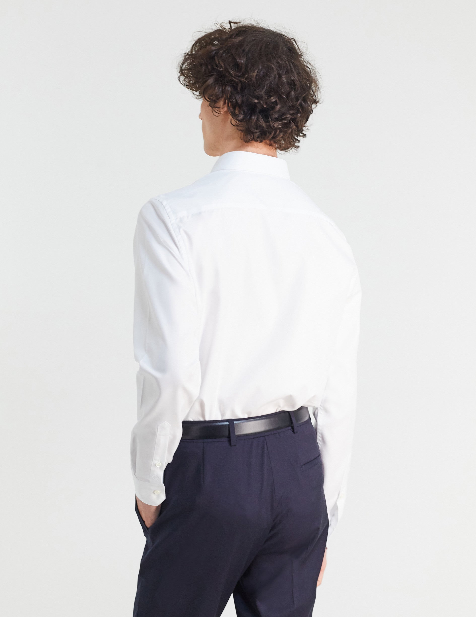 Semi-fitted white shirt - Dobby - Figaret Collar