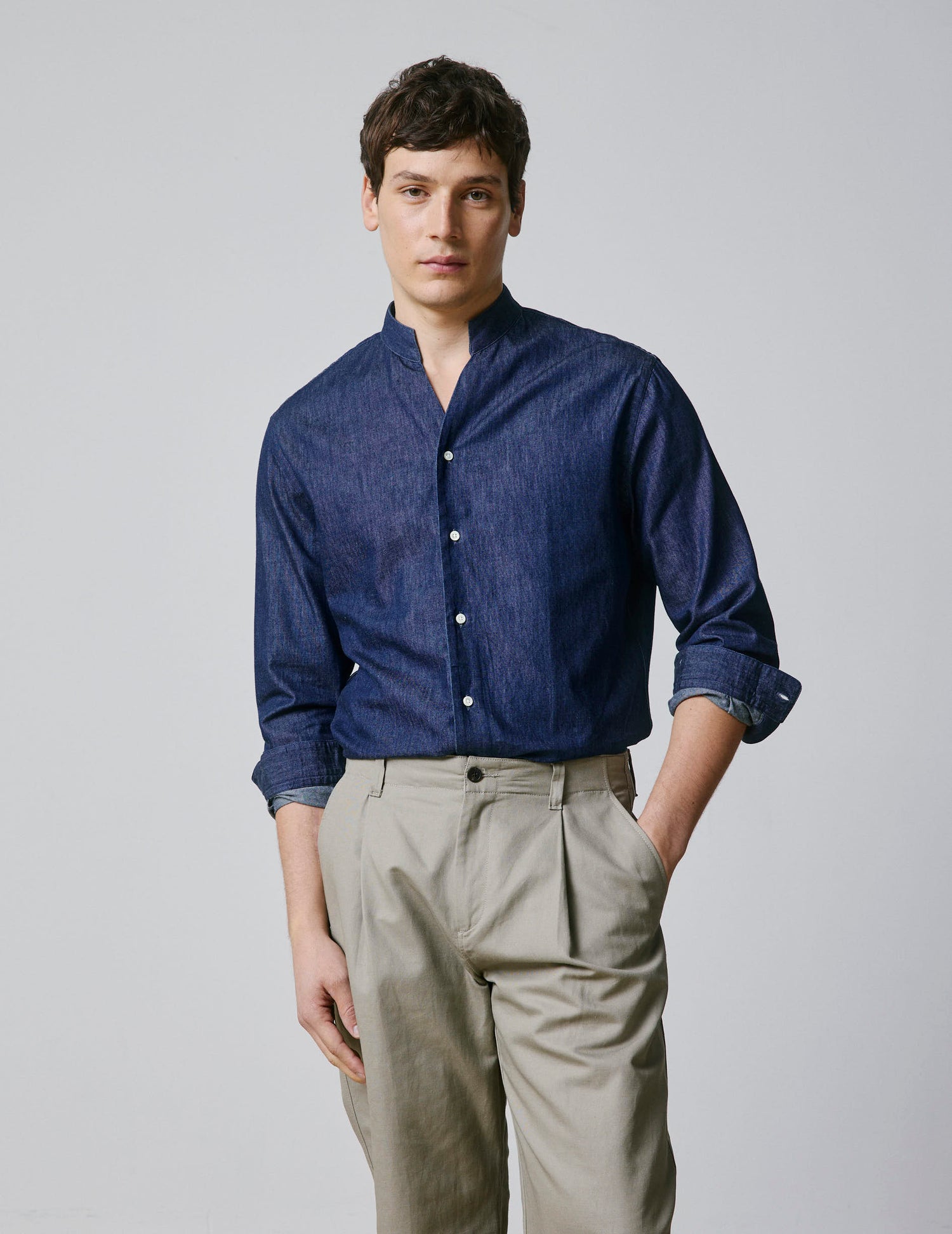 Carl shirt in navy denim - Denim - Open straight Collar