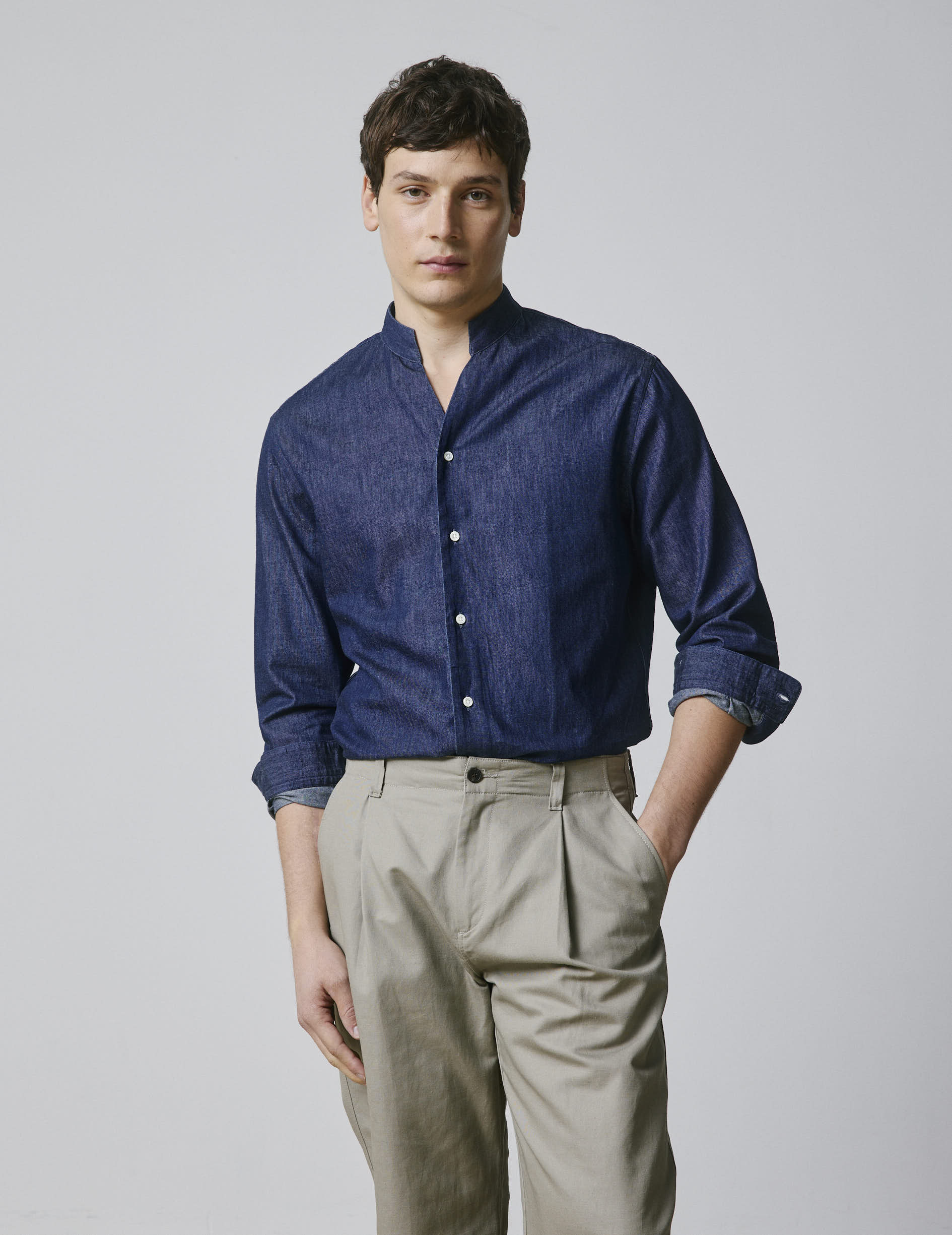 Carl shirt in navy denim