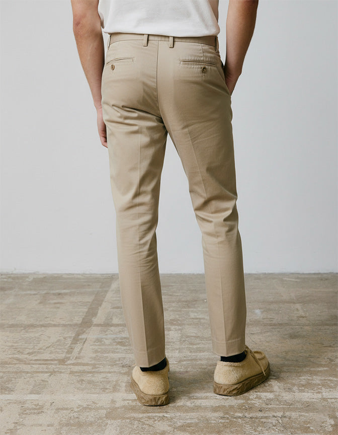 Geofrey chinos in cotton twill beige