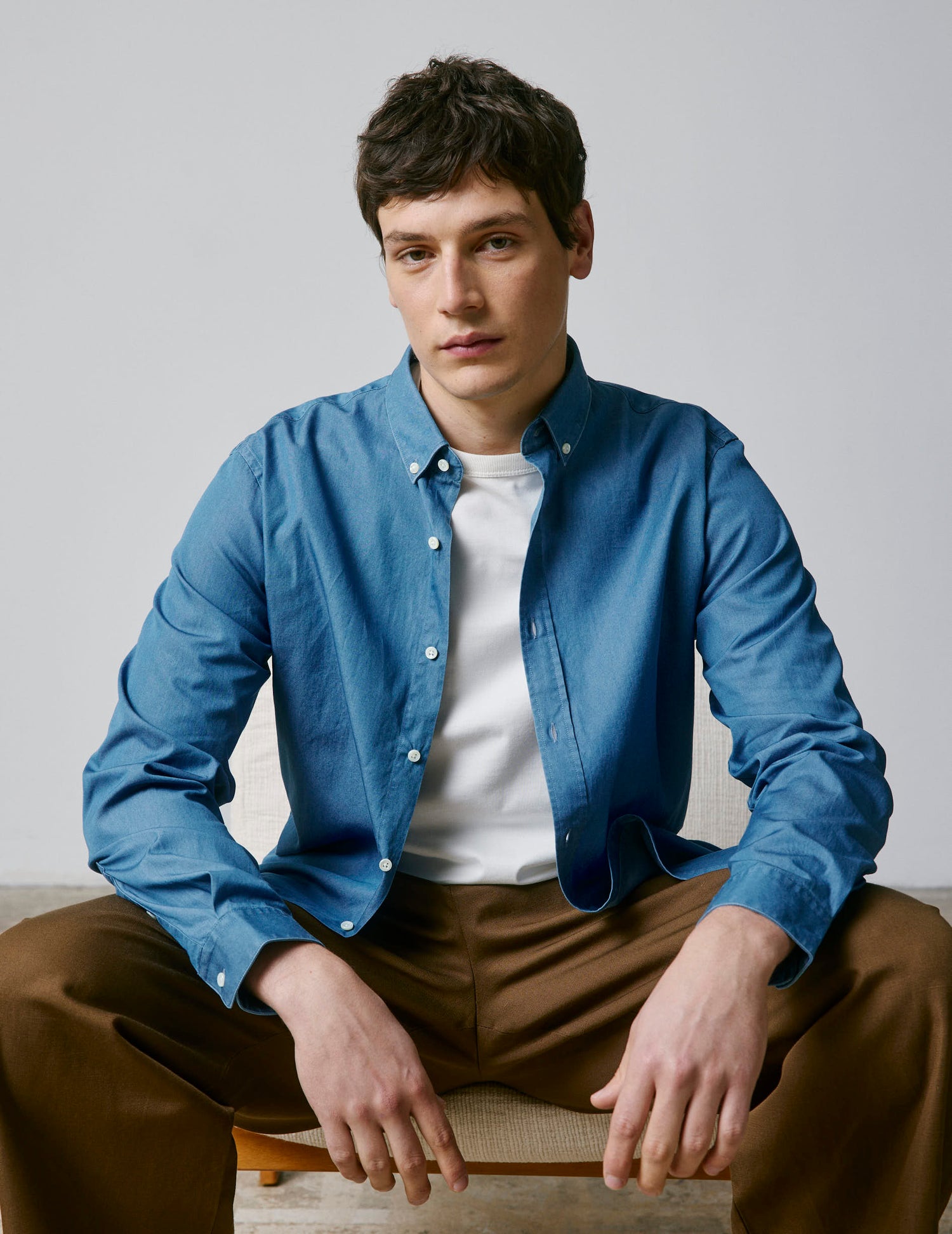 Semi-fitted blue shirt - Twill - American Collar