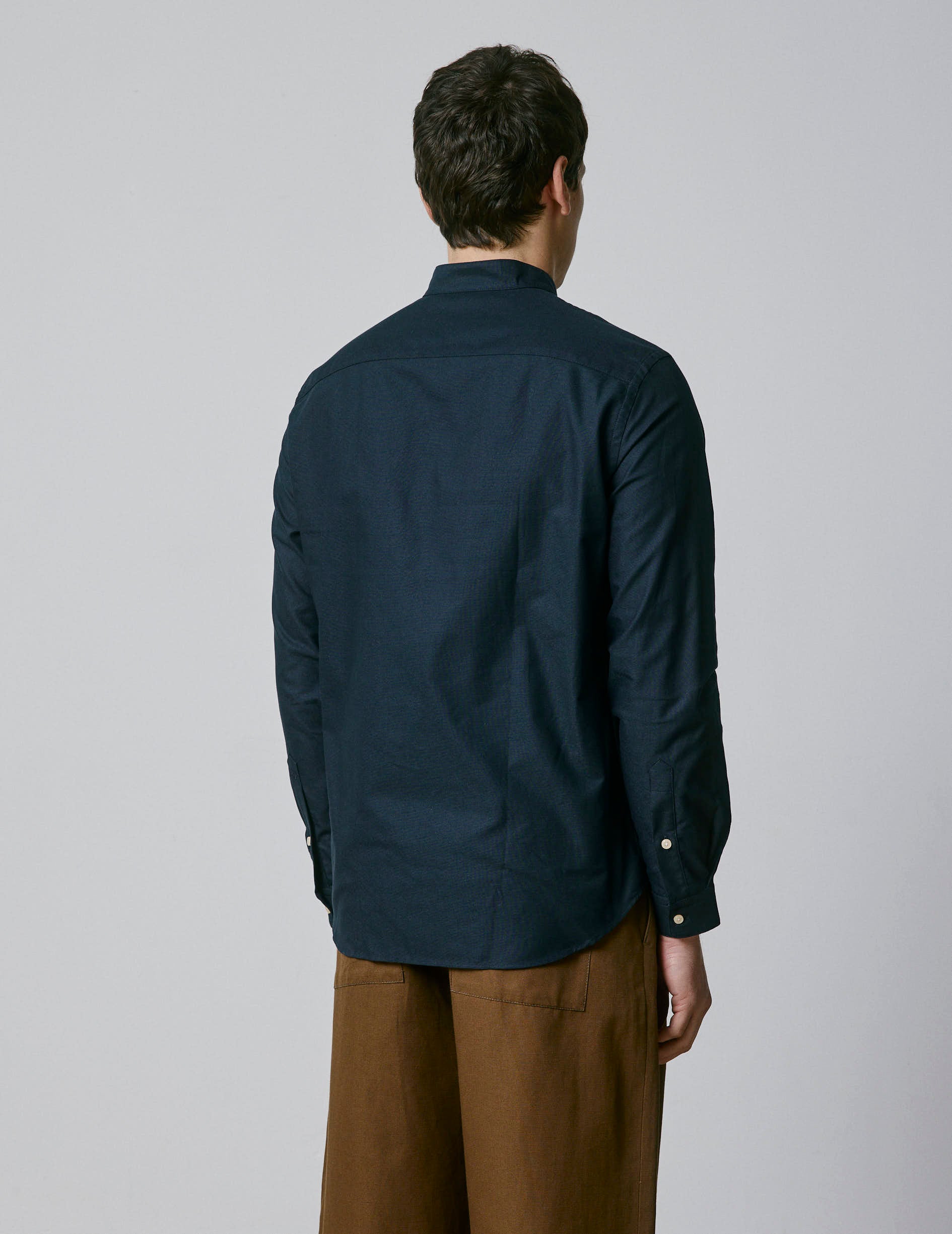 トップス SO ORIGINAL ROUND COLLAR SHIRT Navy Colby 5329 men's shirt - Navy Blue - Buy online at NN.07®