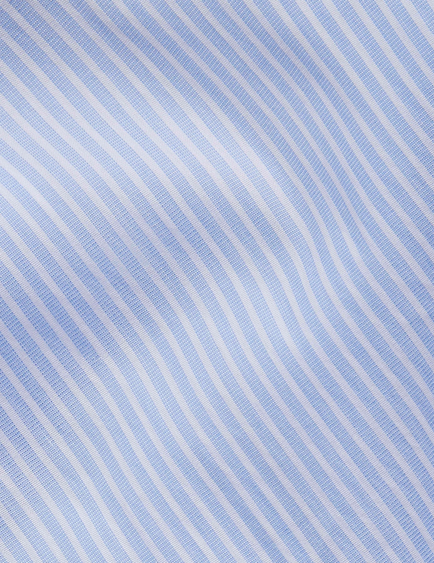 Semi-fitted blue striped shirt
